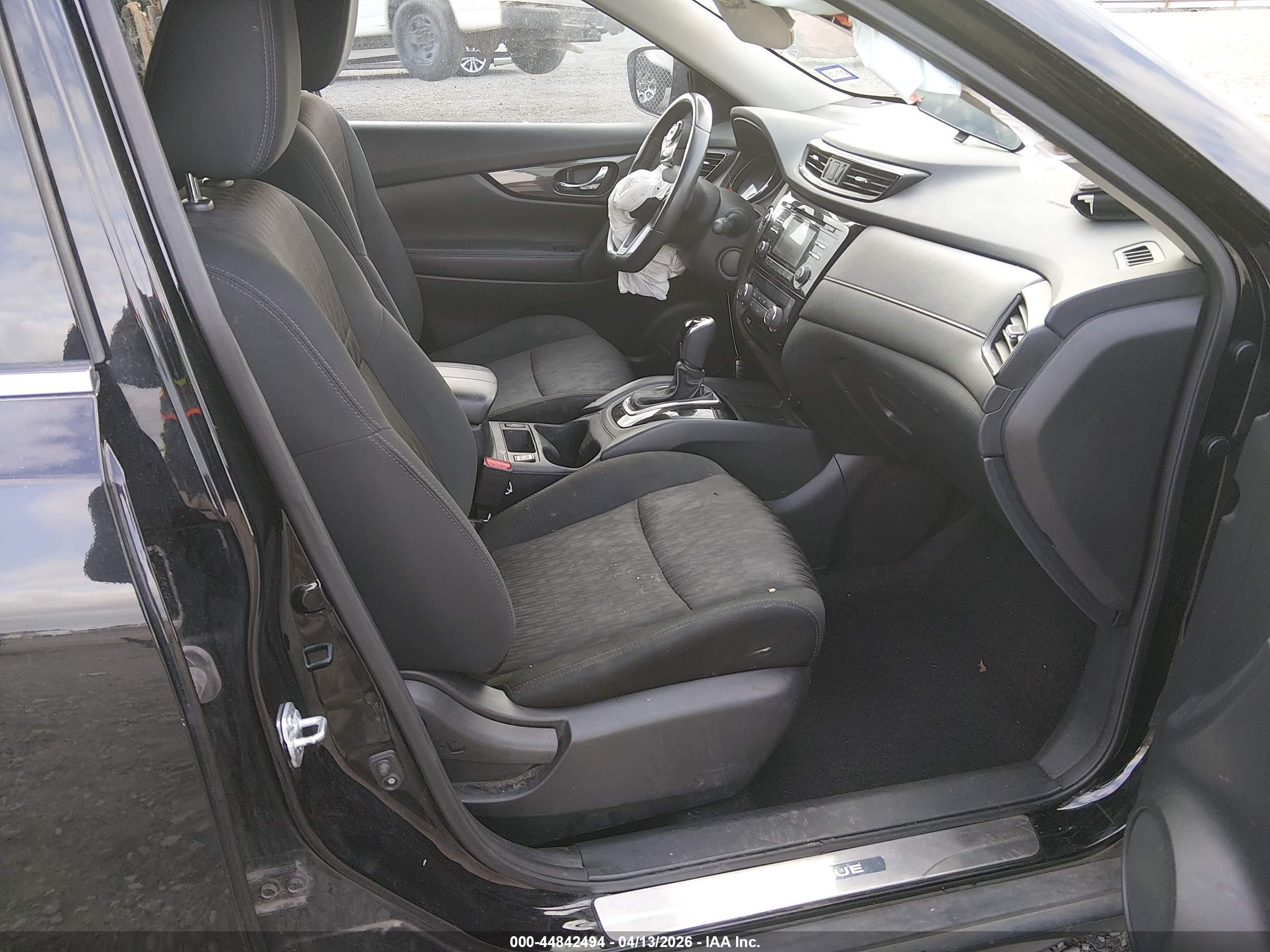NISSAN ROGUE image 5