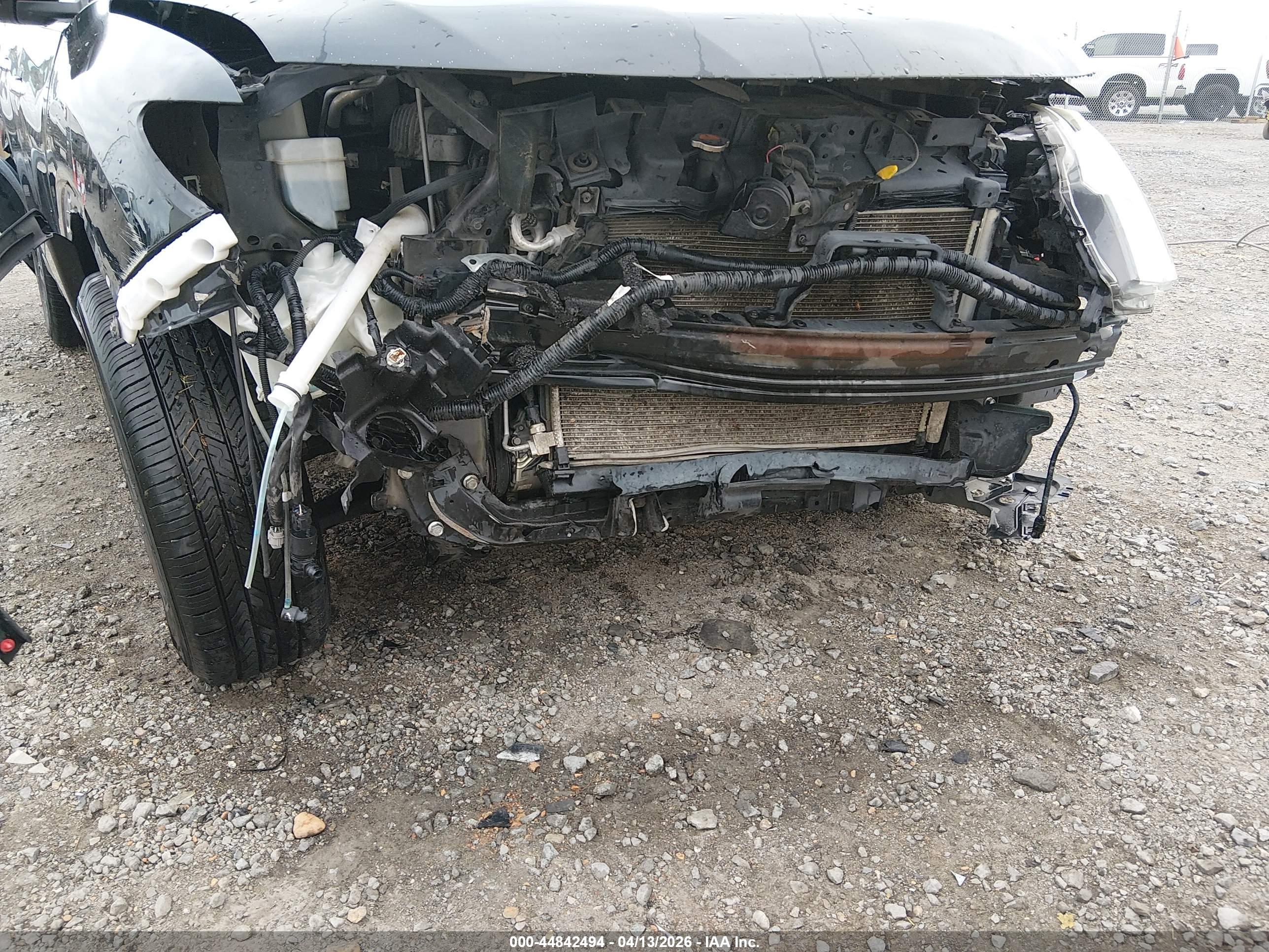 NISSAN ROGUE image 6