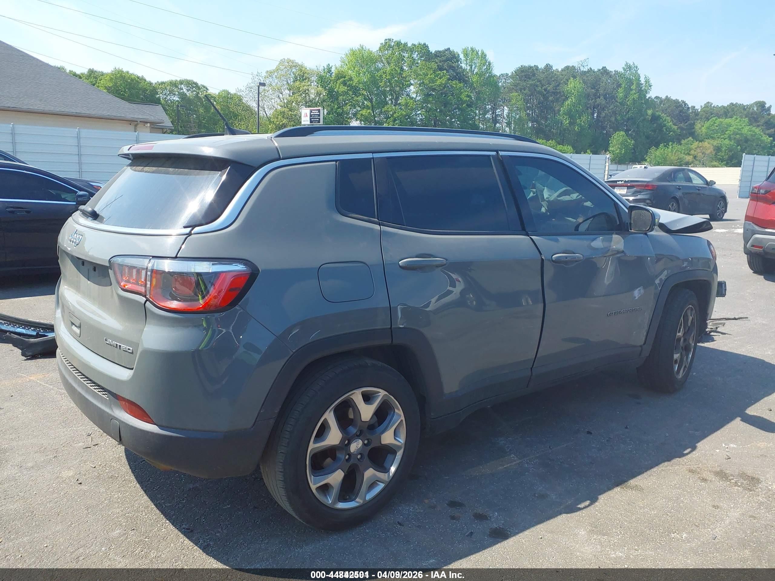 JEEP COMPASS image 4