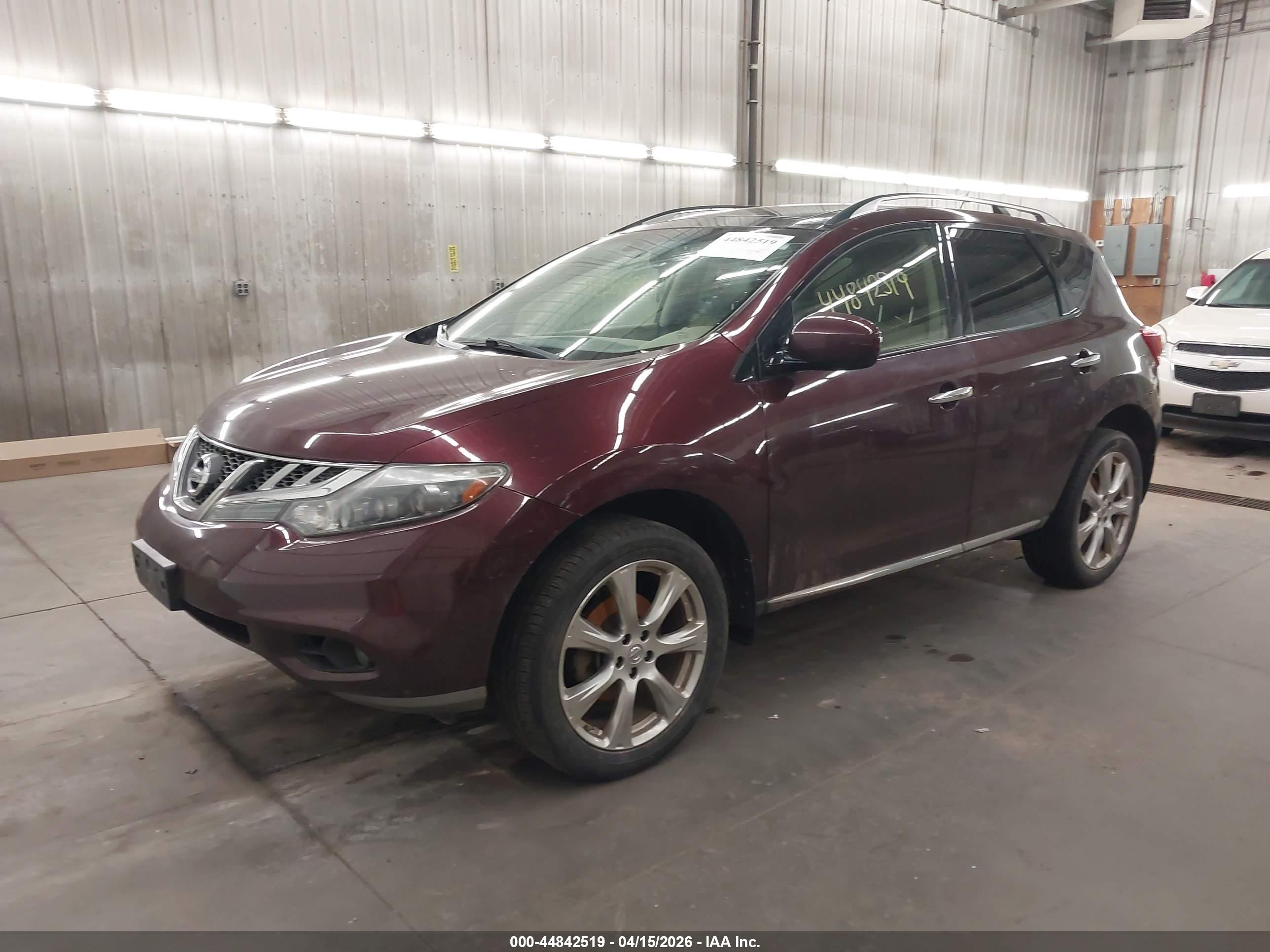 NISSAN MURANO image 2