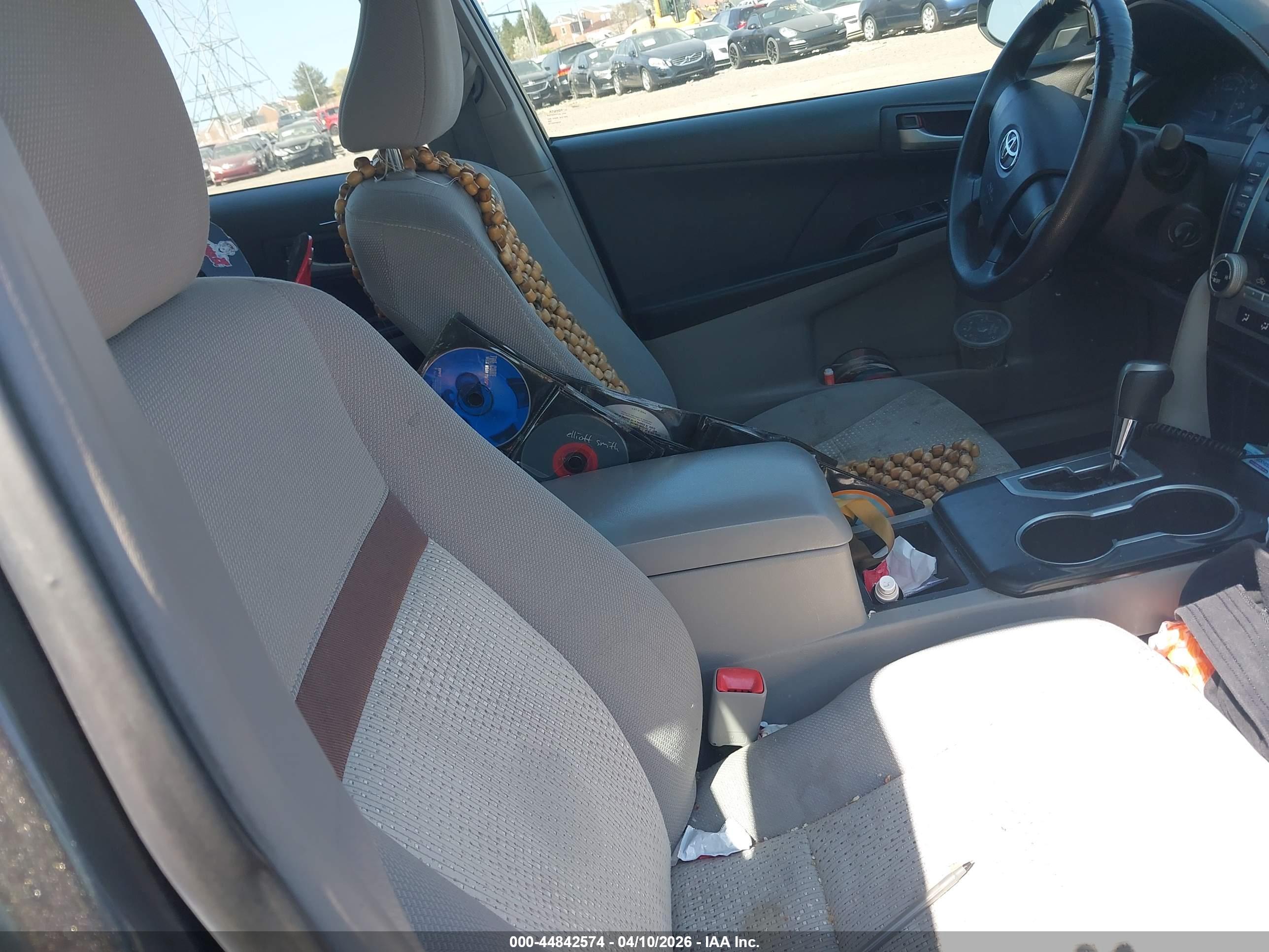TOYOTA CAMRY image 5