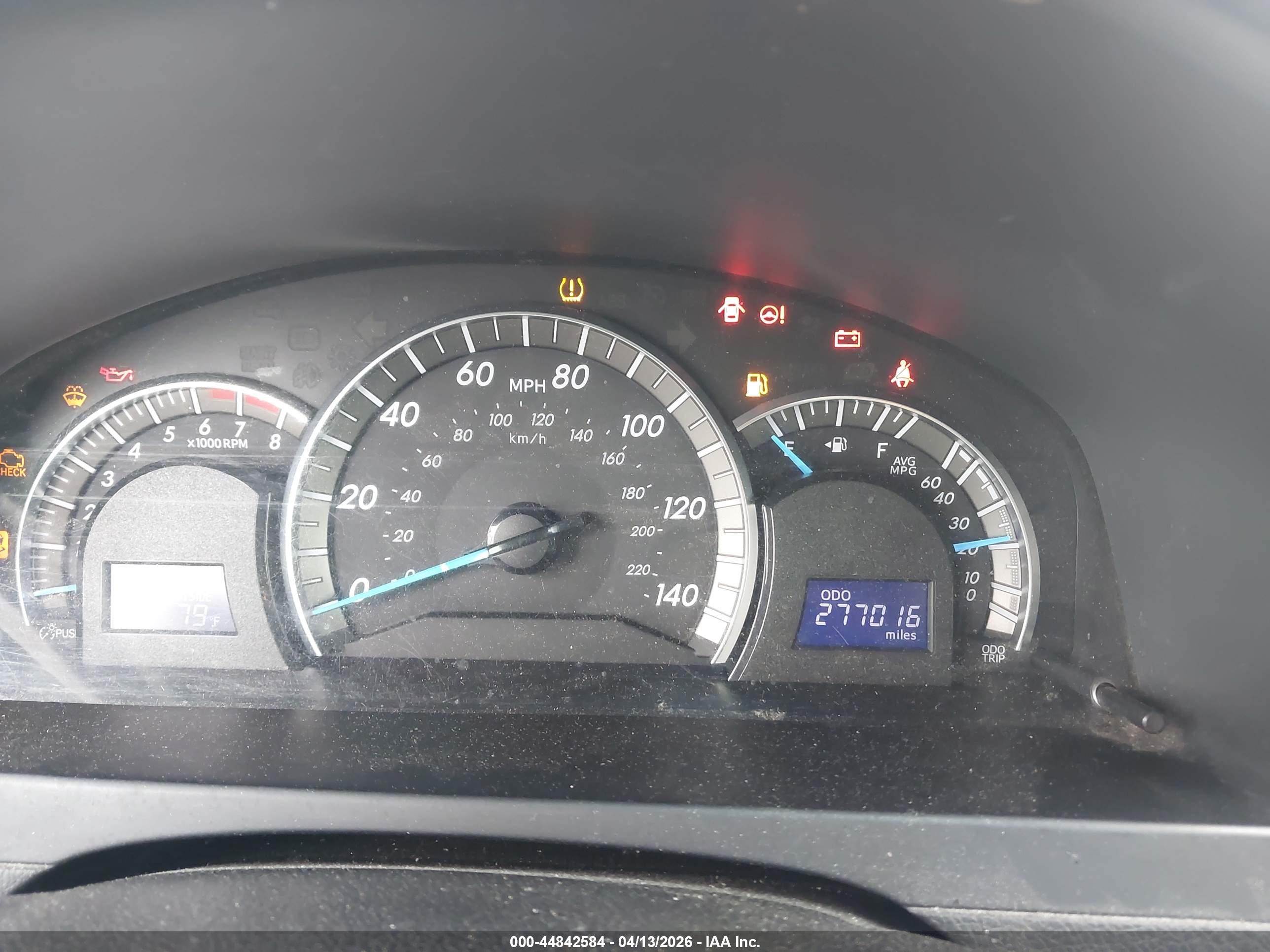 TOYOTA CAMRY image 7