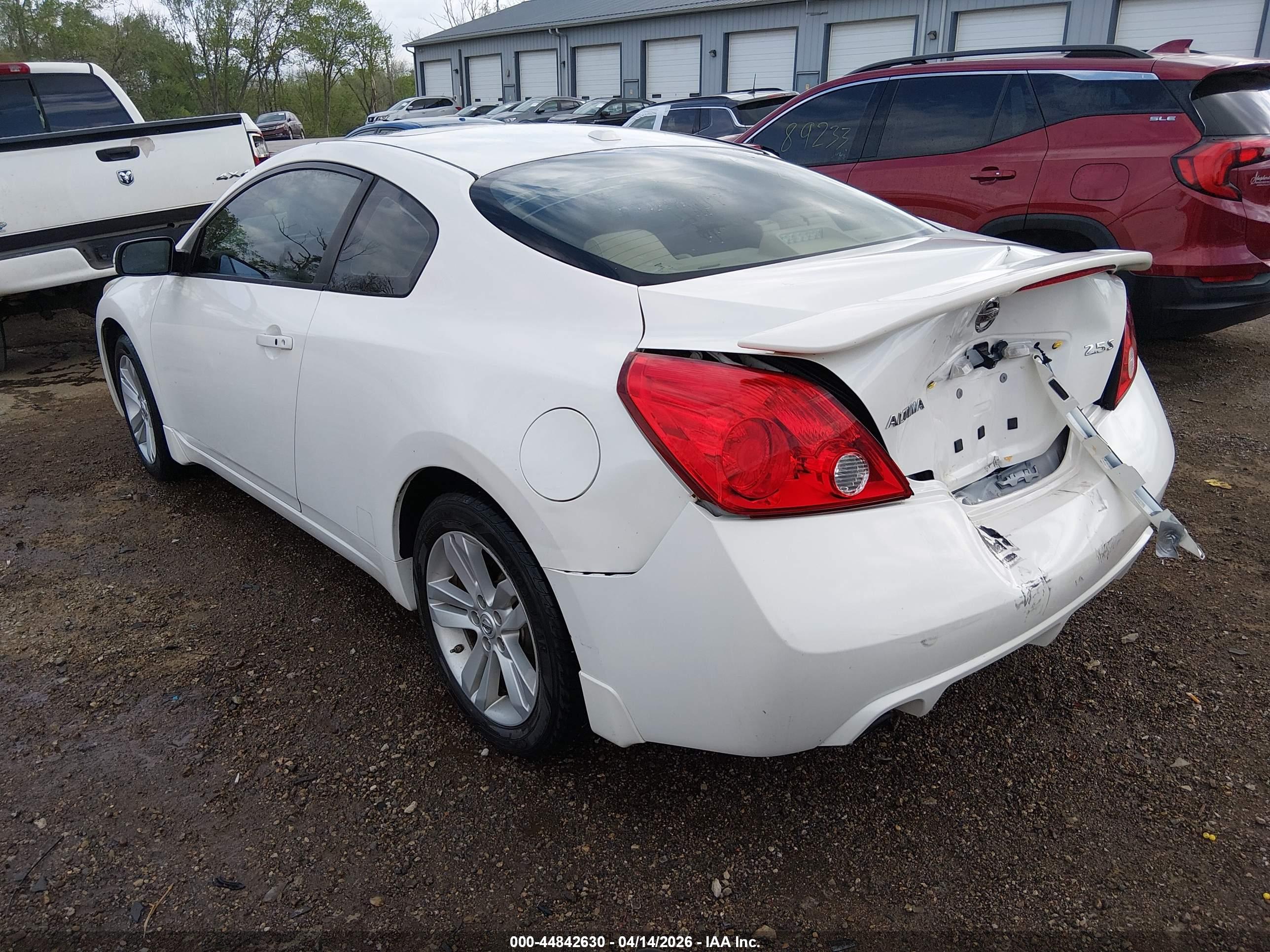 NISSAN ALTIMA image 3