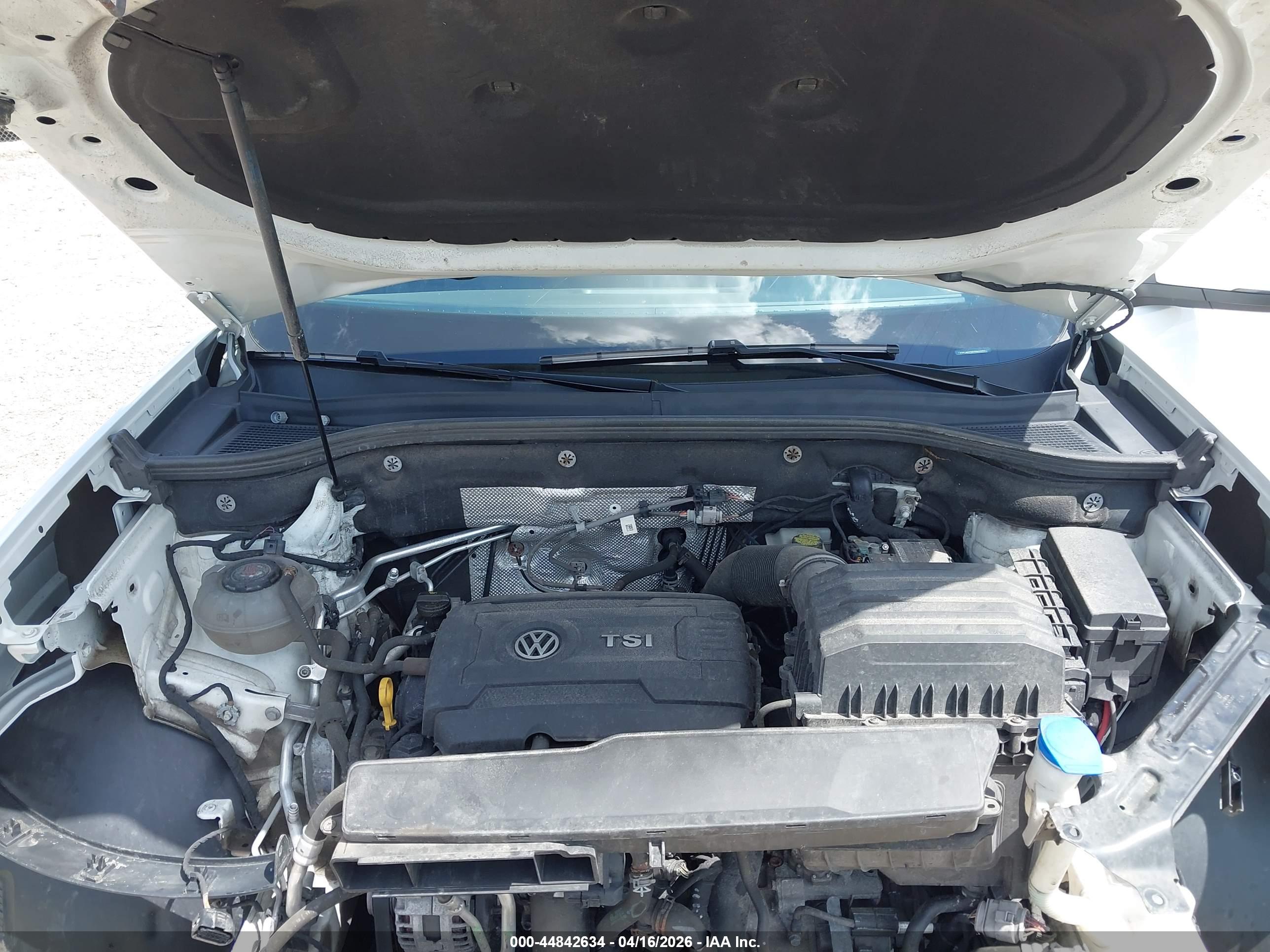 VOLKSWAGEN ATLAS image 10