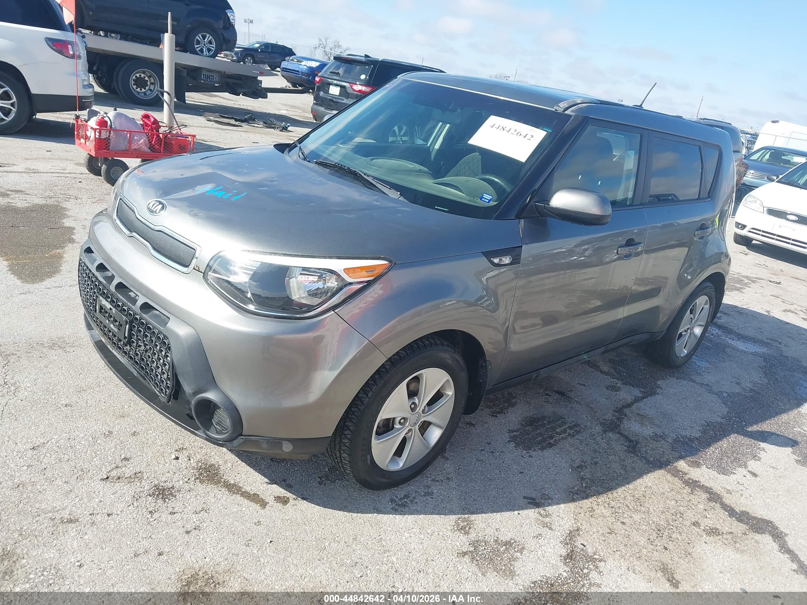KIA SOUL image 2