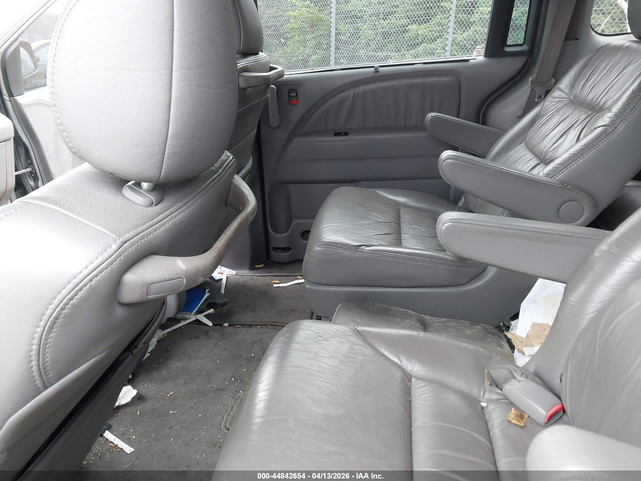 HONDA ODYSSEY image 8