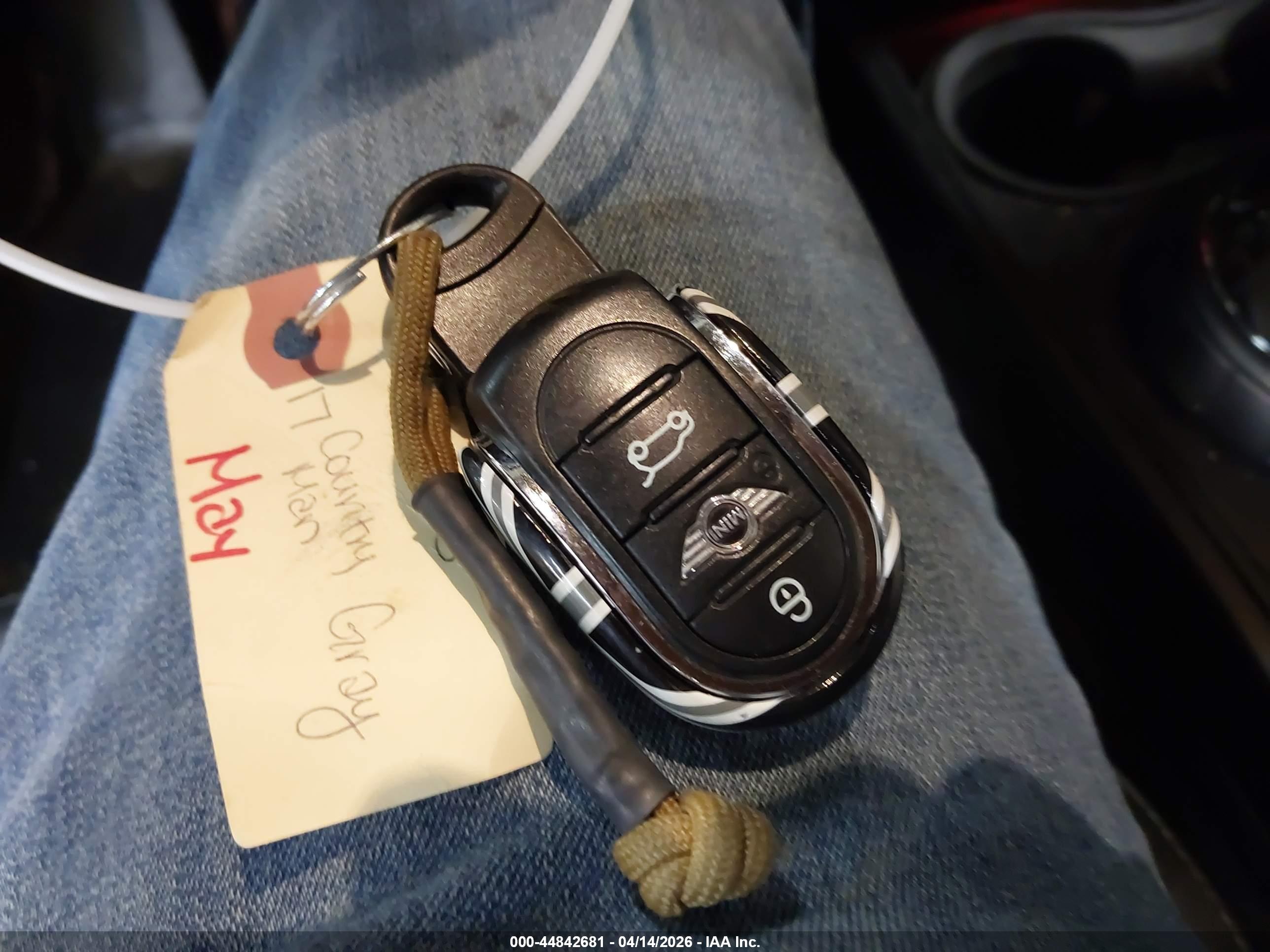 MINI COUNTRYMAN image 11