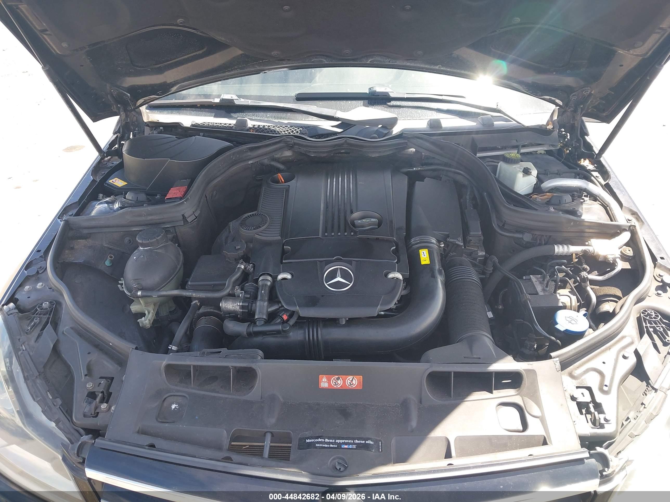 MERCEDES-BENZ C image 10