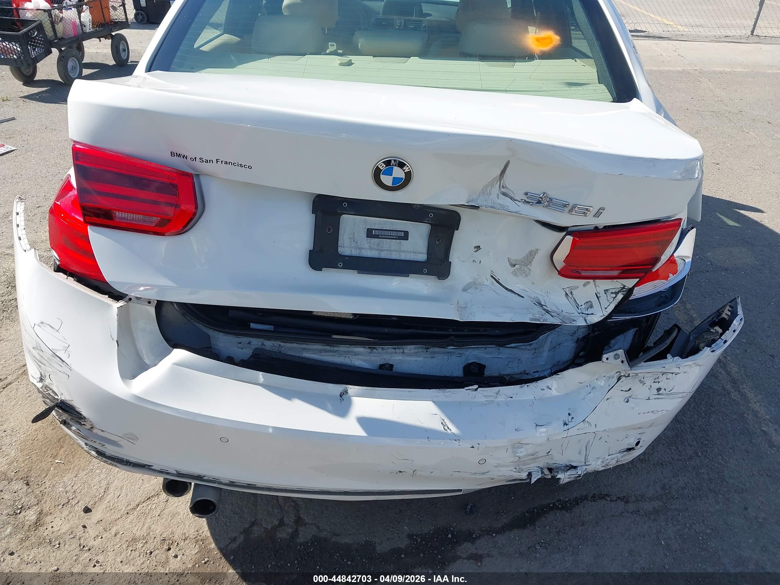 BMW 328I image 6
