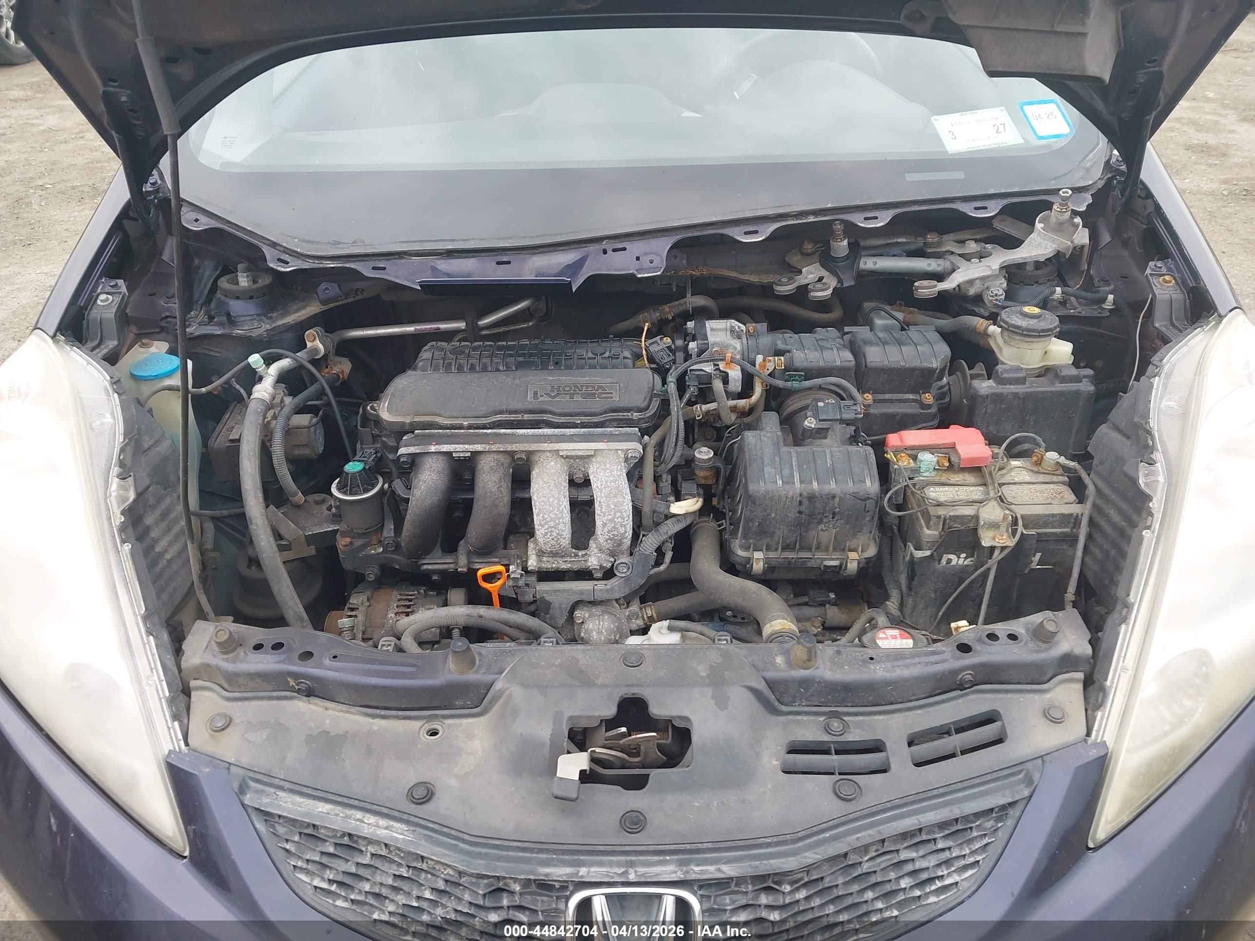 HONDA FIT image 10