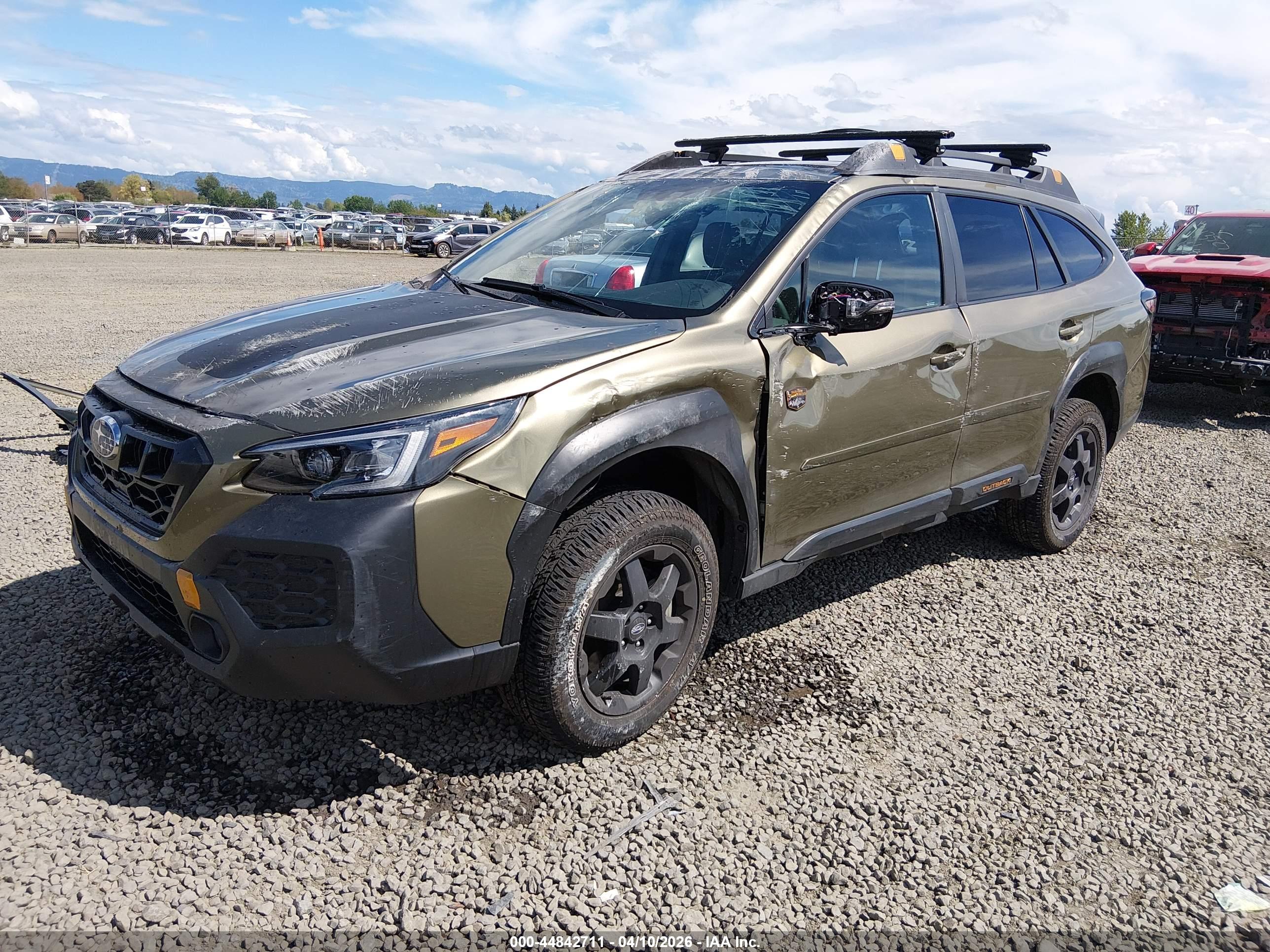 SUBARU OUTBACK image 2