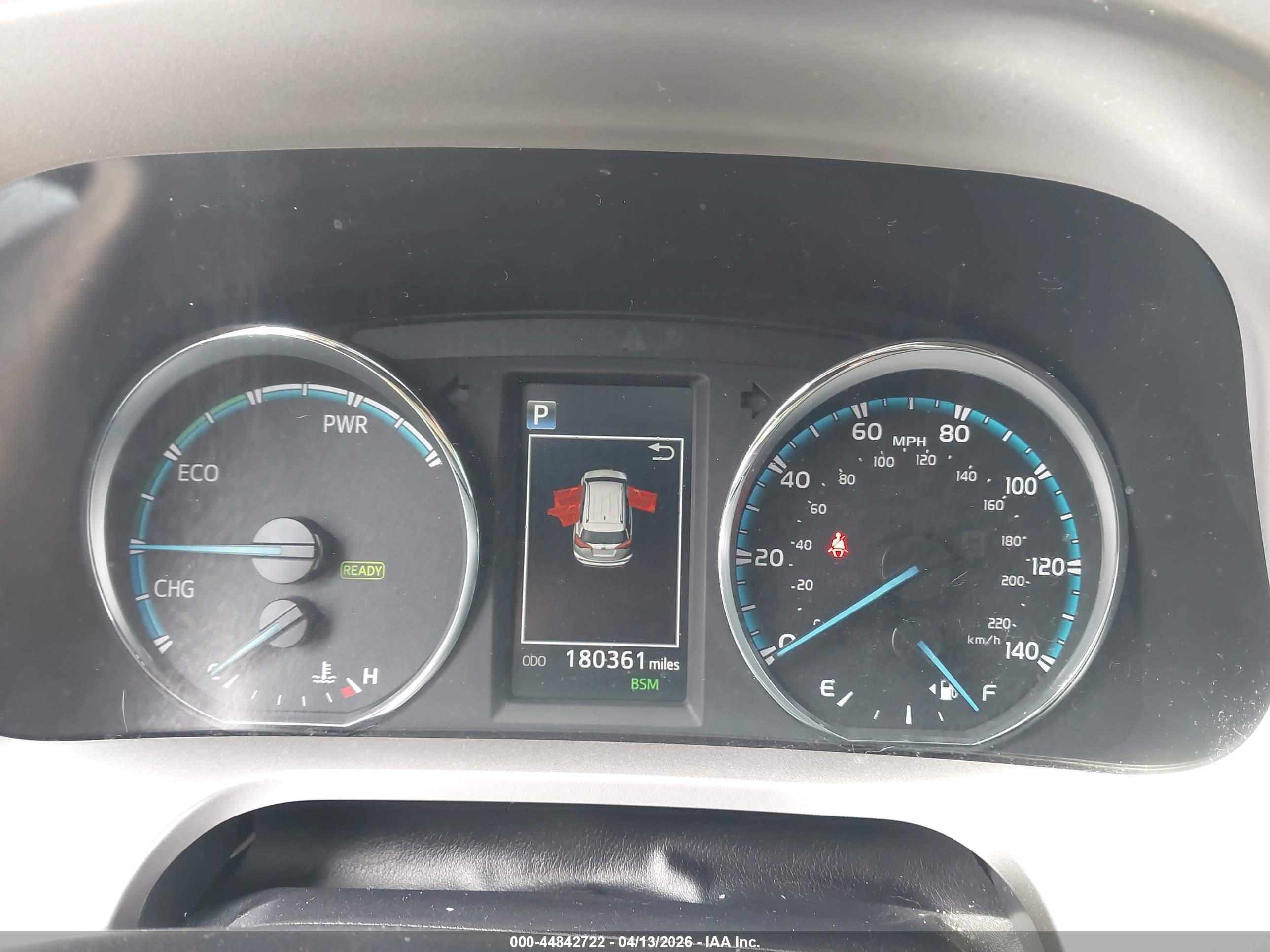 TOYOTA RAV4 image 7