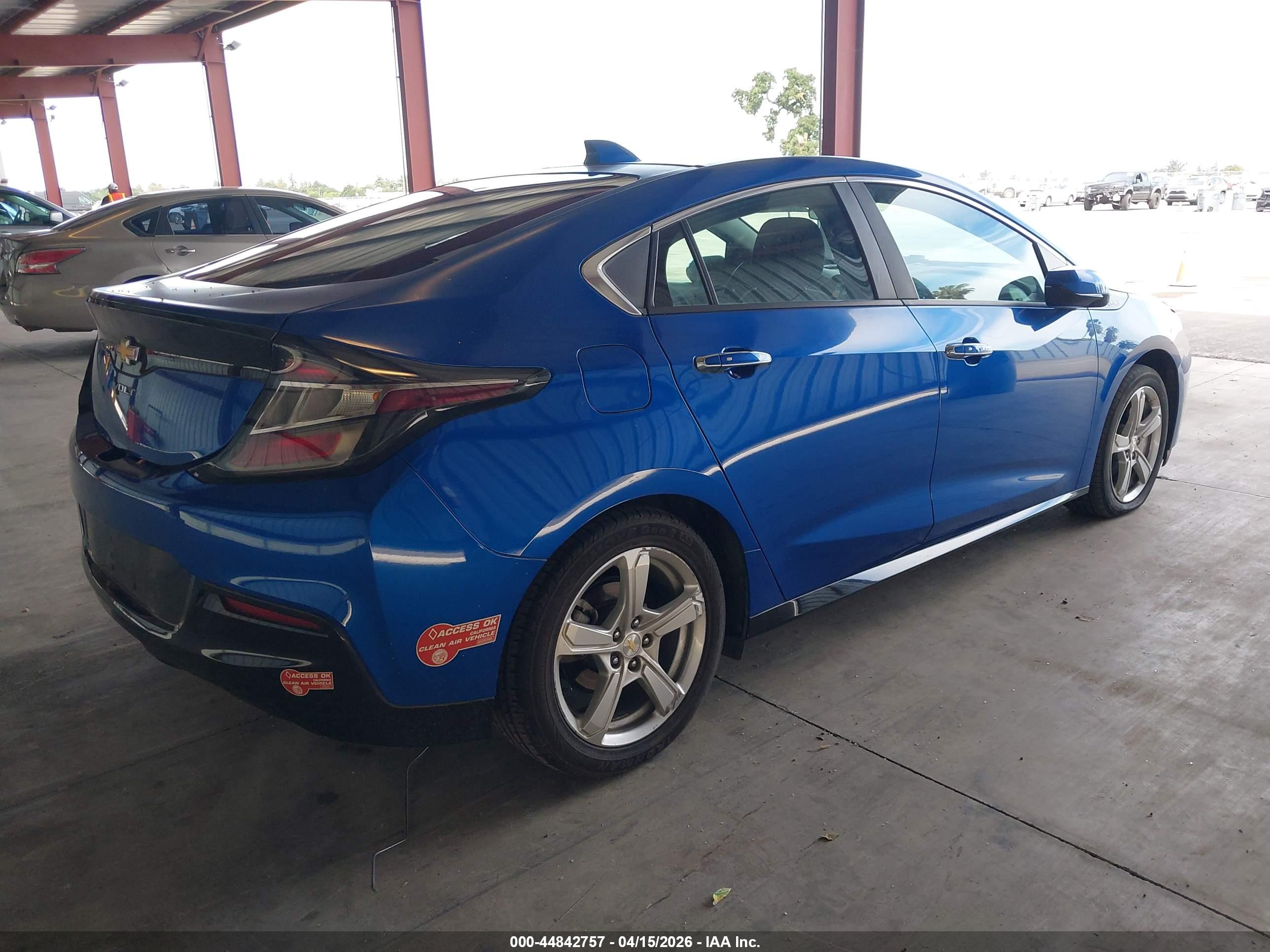 CHEVROLET VOLT image 4