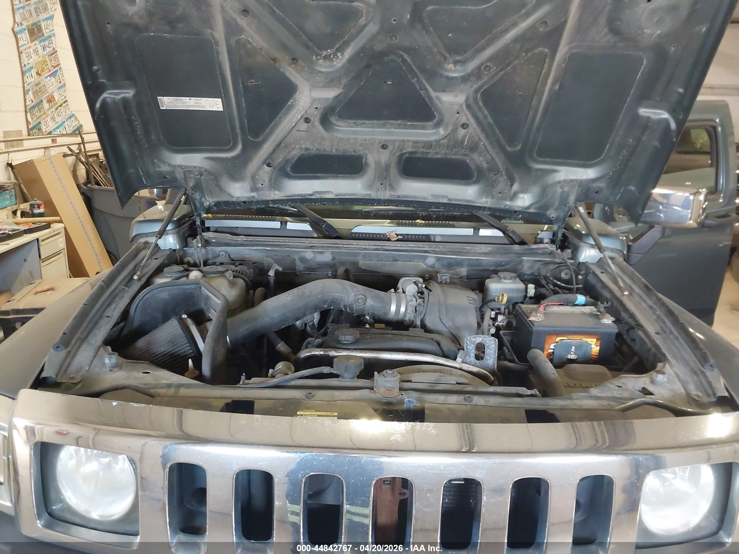 HUMMER H3 image 10