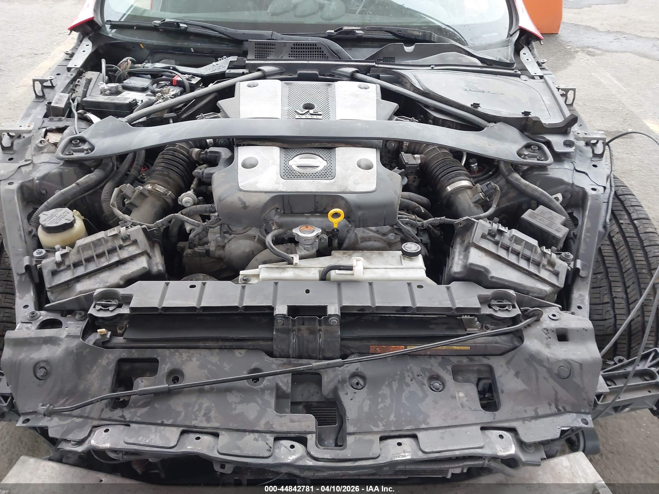 NISSAN 370Z image 10