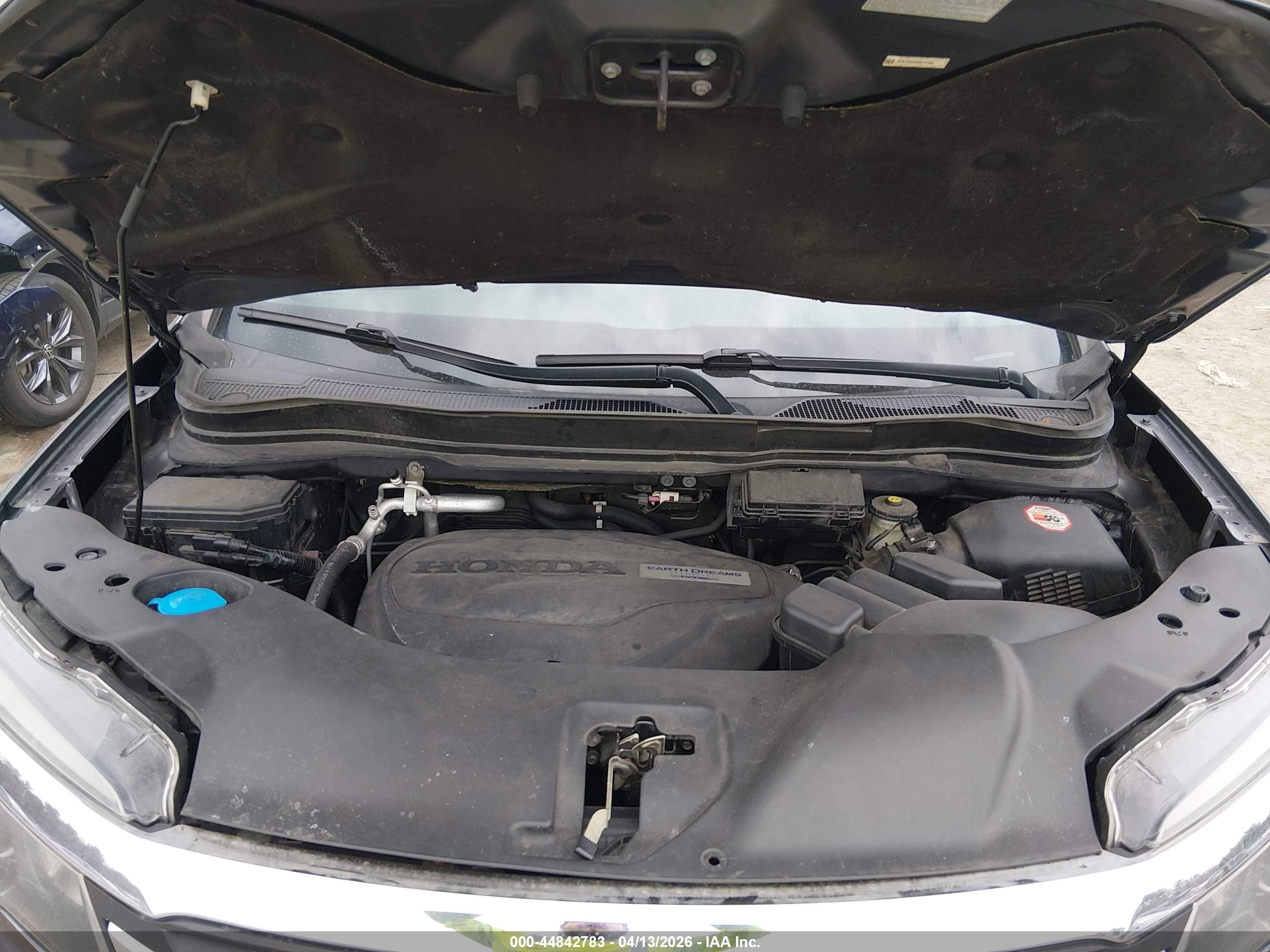 HONDA PILOT image 10