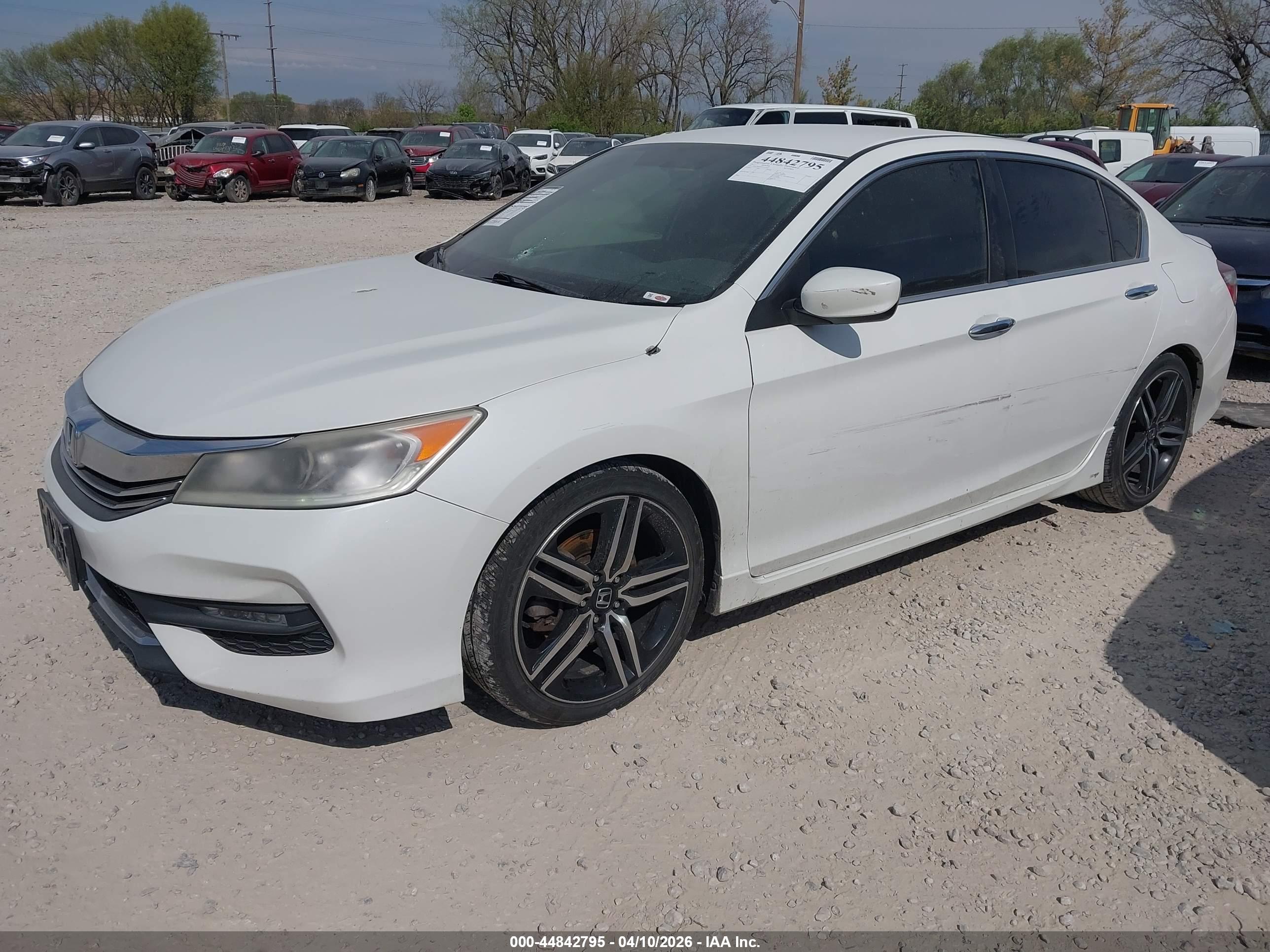HONDA ACCORD image 2