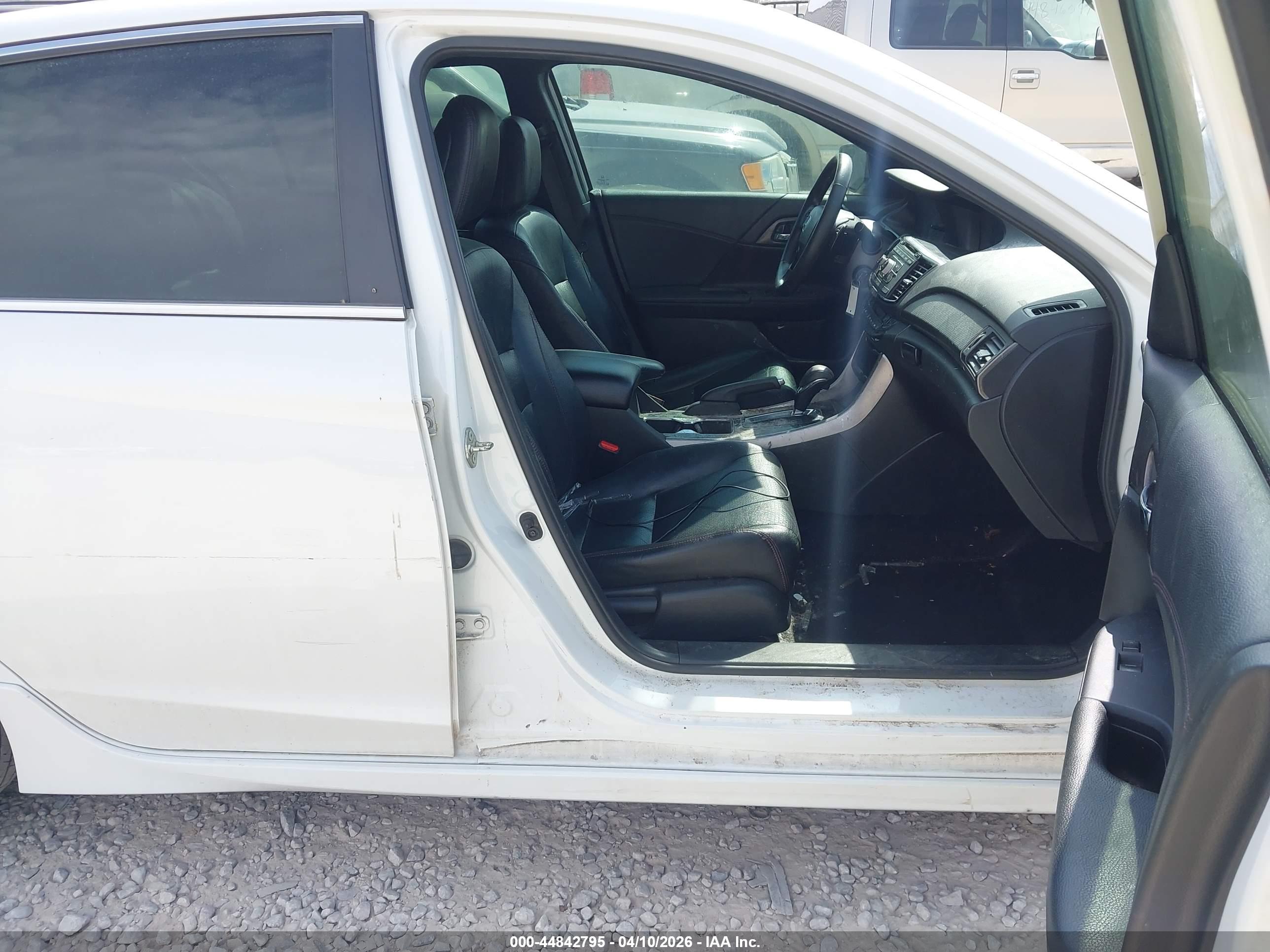 HONDA ACCORD image 5
