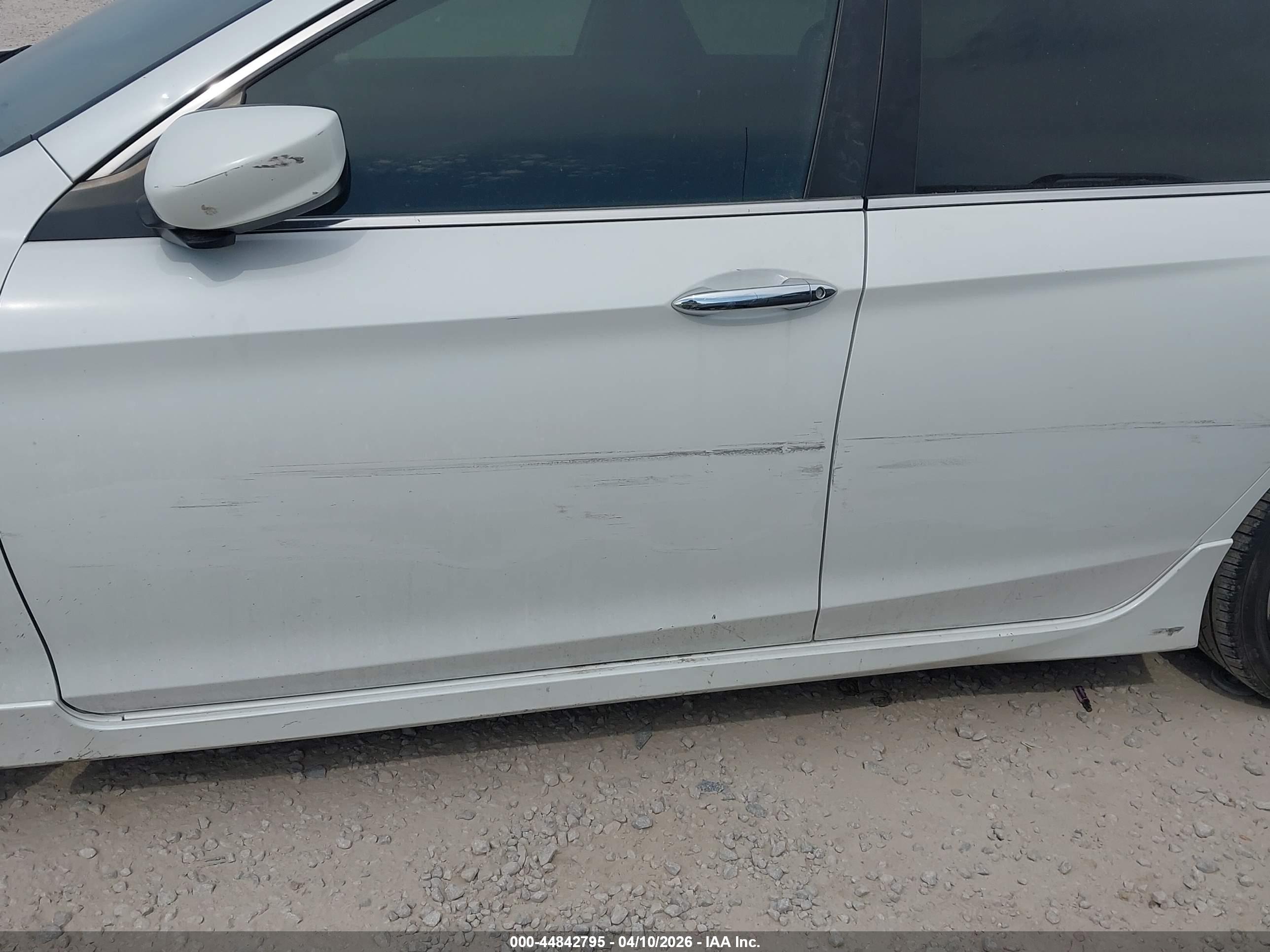 HONDA ACCORD image 6