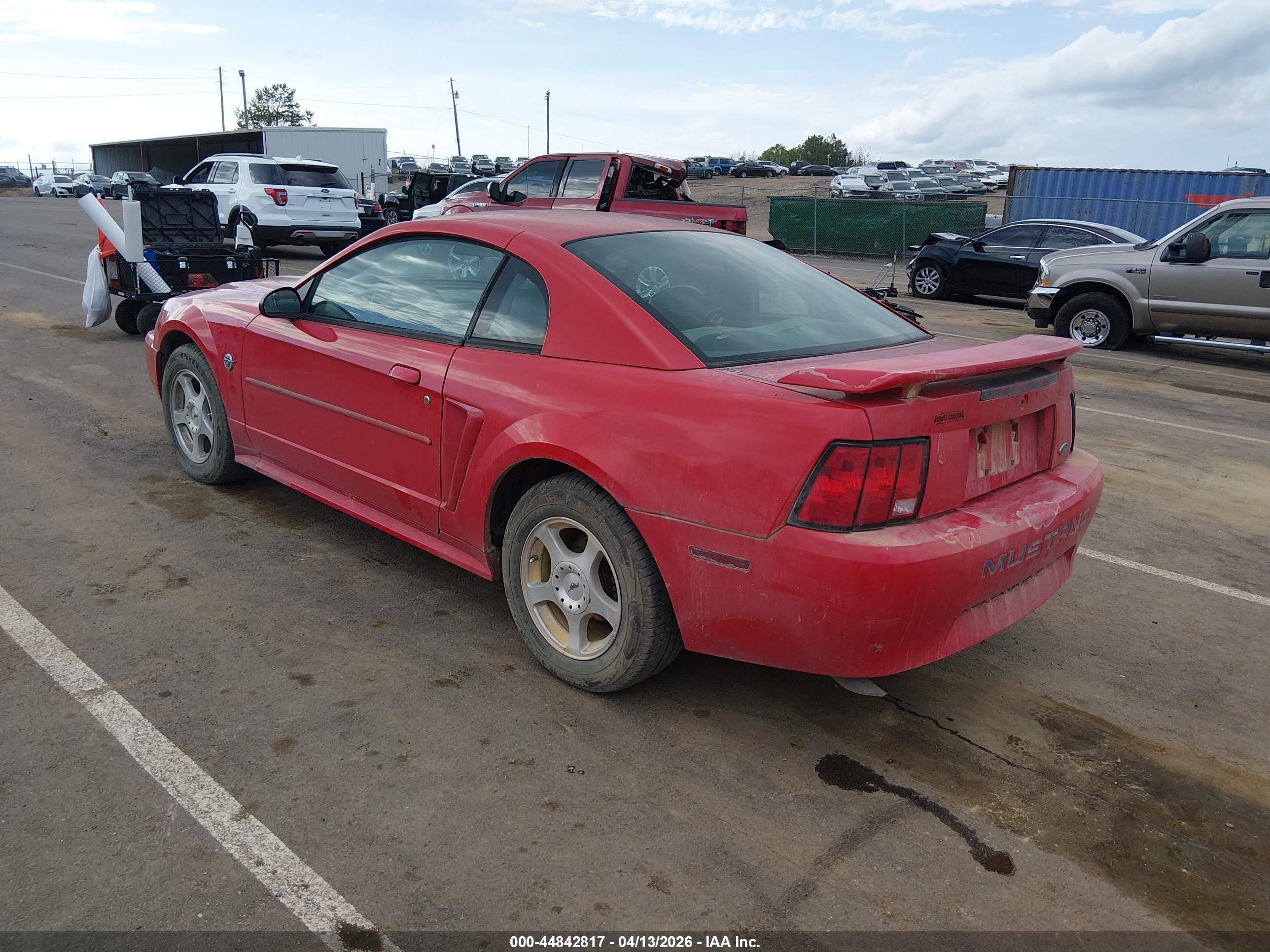 FORD MUSTANG image 3