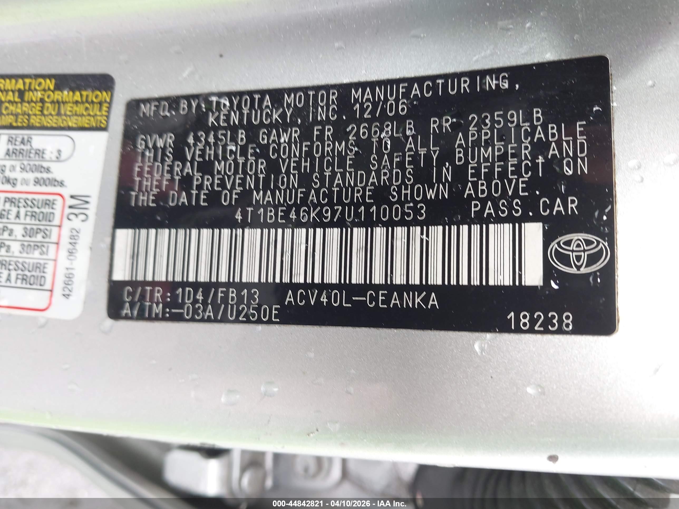 TOYOTA CAMRY image 9