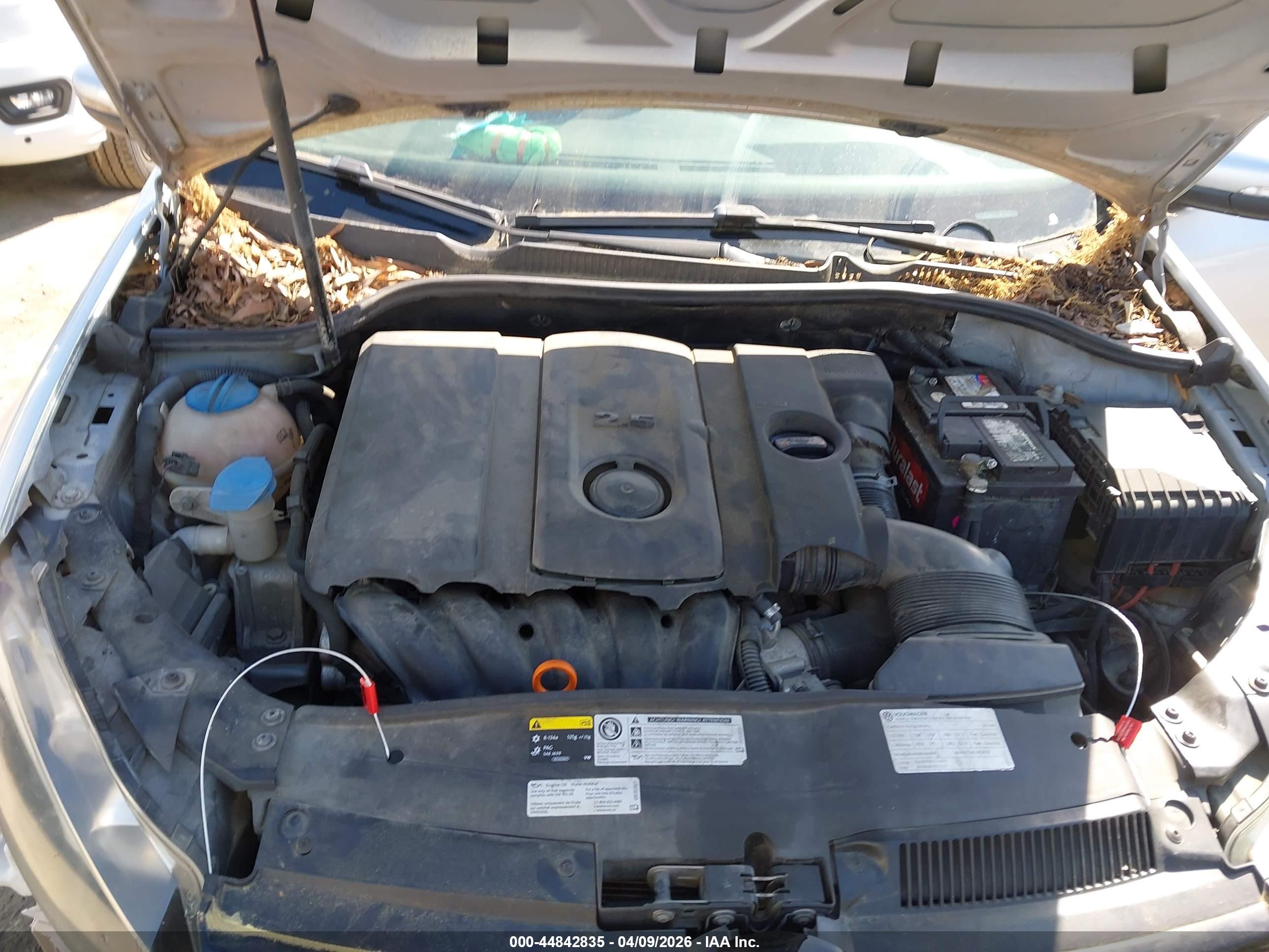 VOLKSWAGEN GOLF image 10