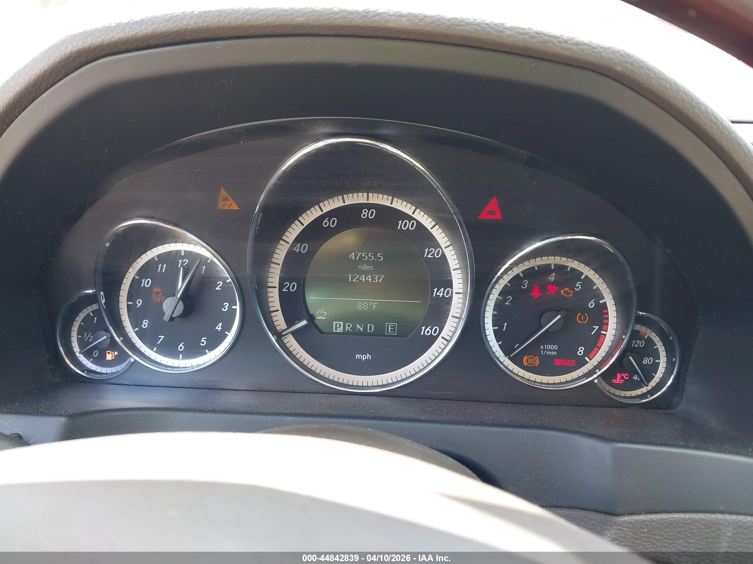 MERCEDES-BENZ E image 7