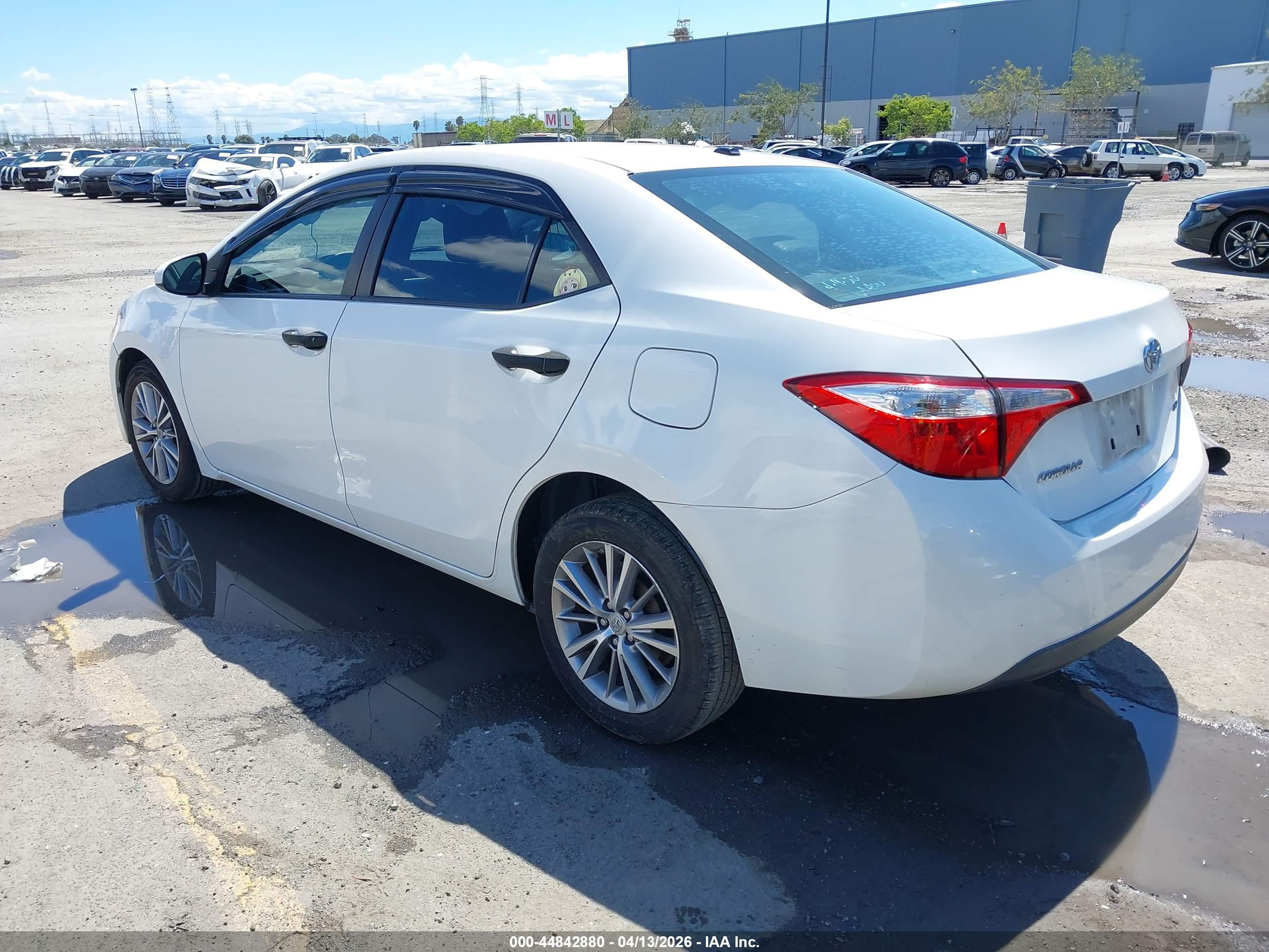 TOYOTA COROLLA image 3