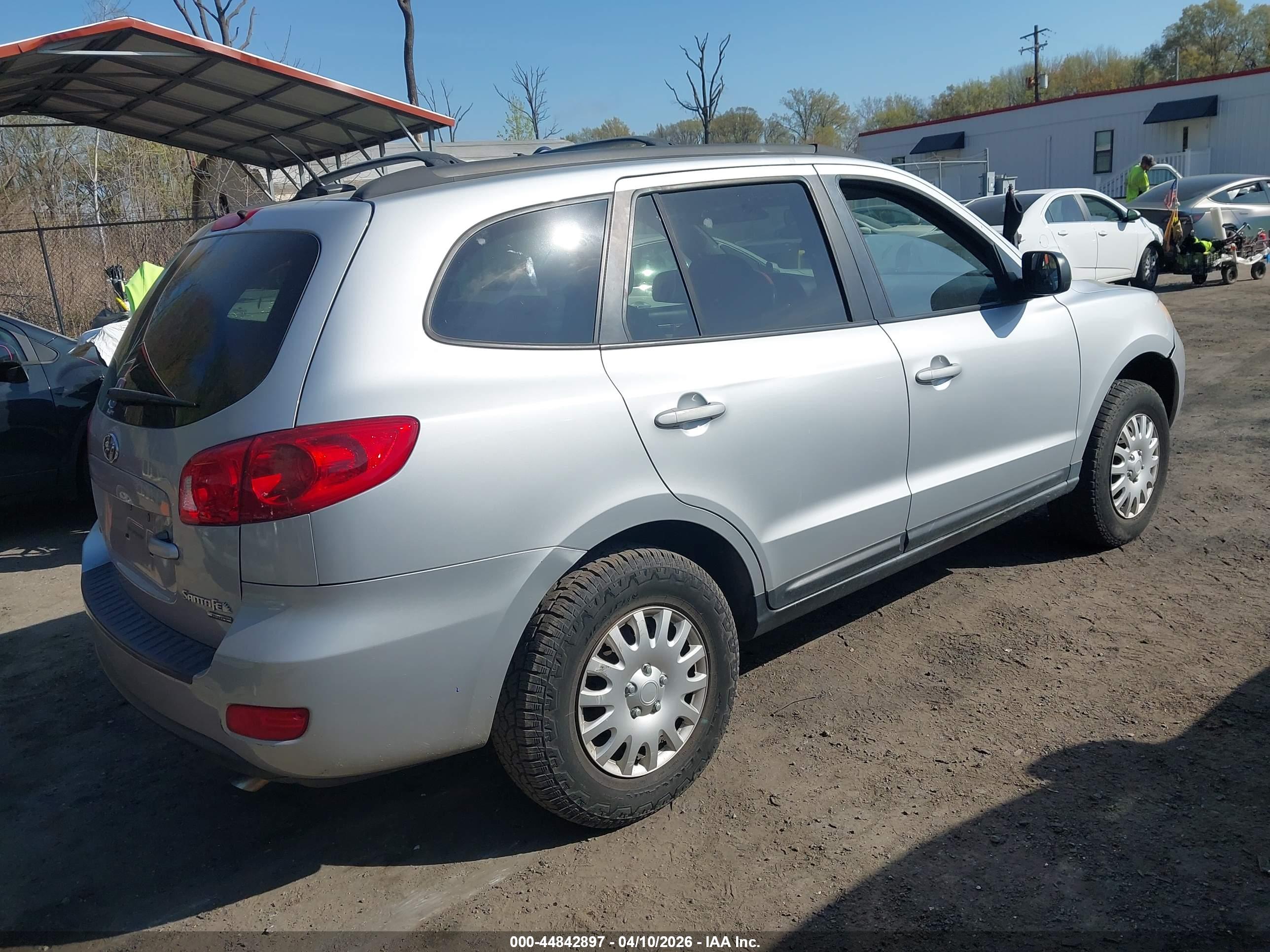 HYUNDAI SANTA image 4