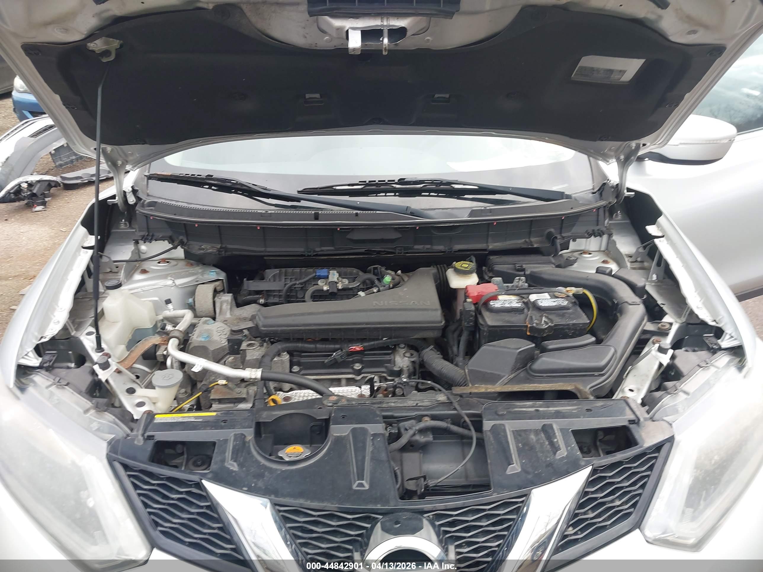 NISSAN ROGUE image 10