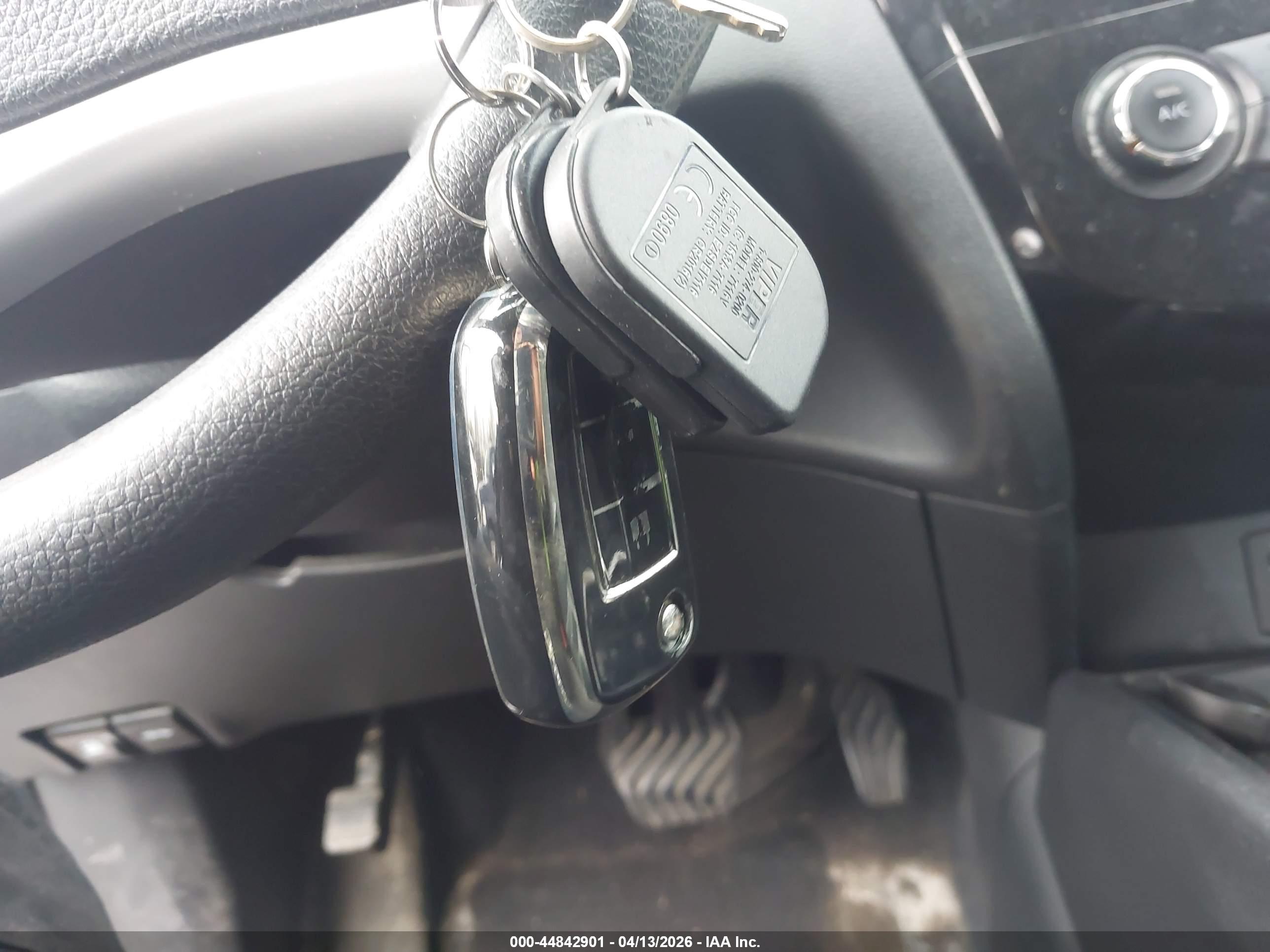 NISSAN ROGUE image 11