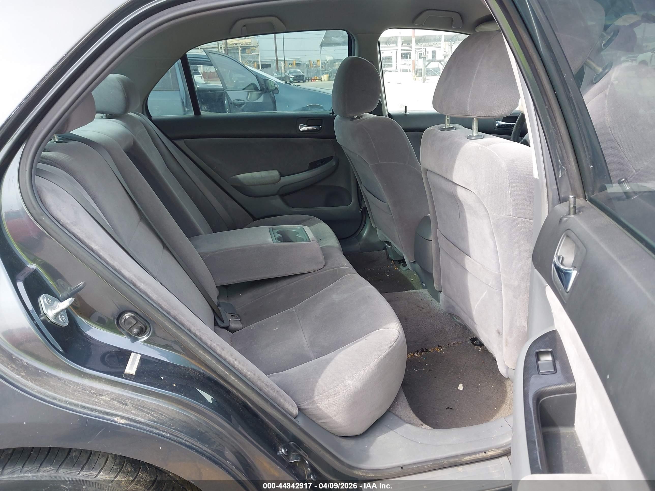 HONDA ACCORD image 8