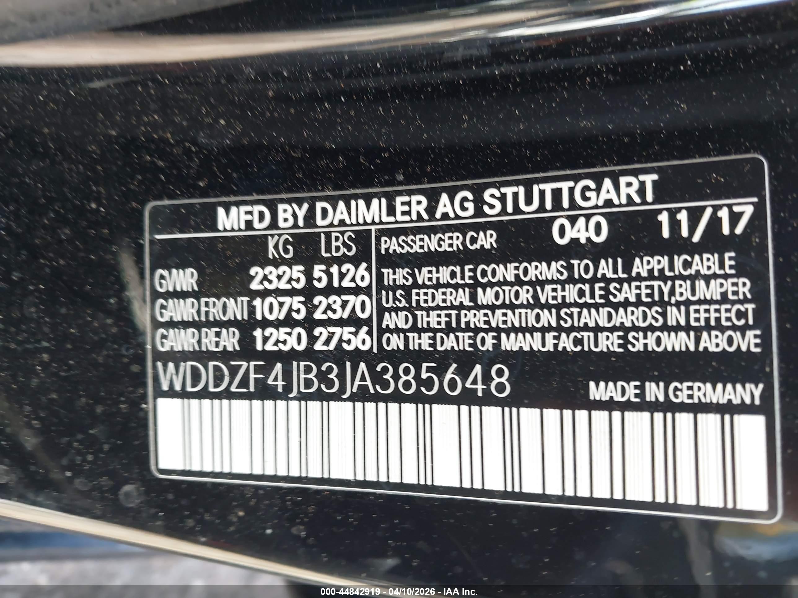 MERCEDES-BENZ E image 9