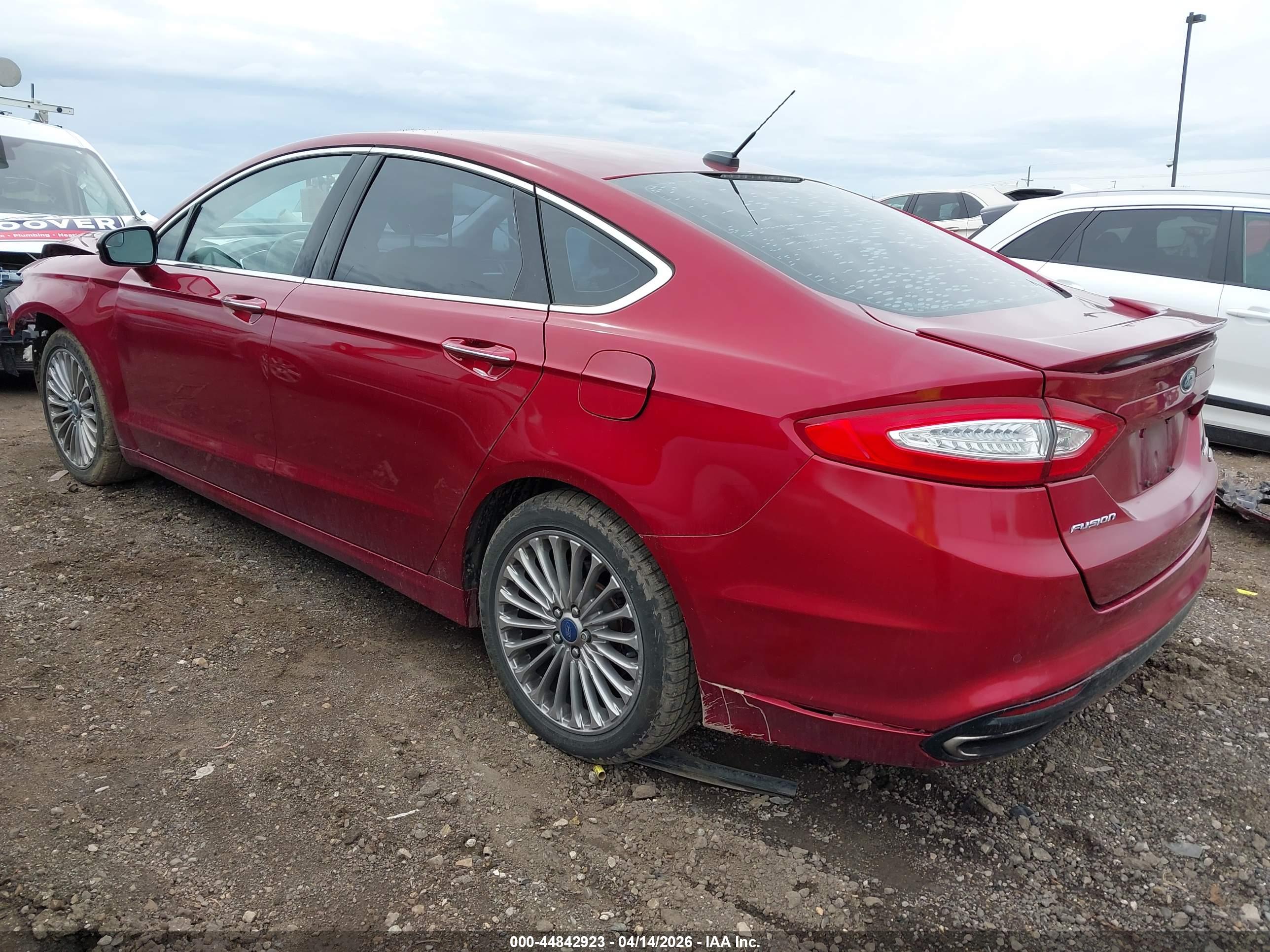 FORD FUSION image 3