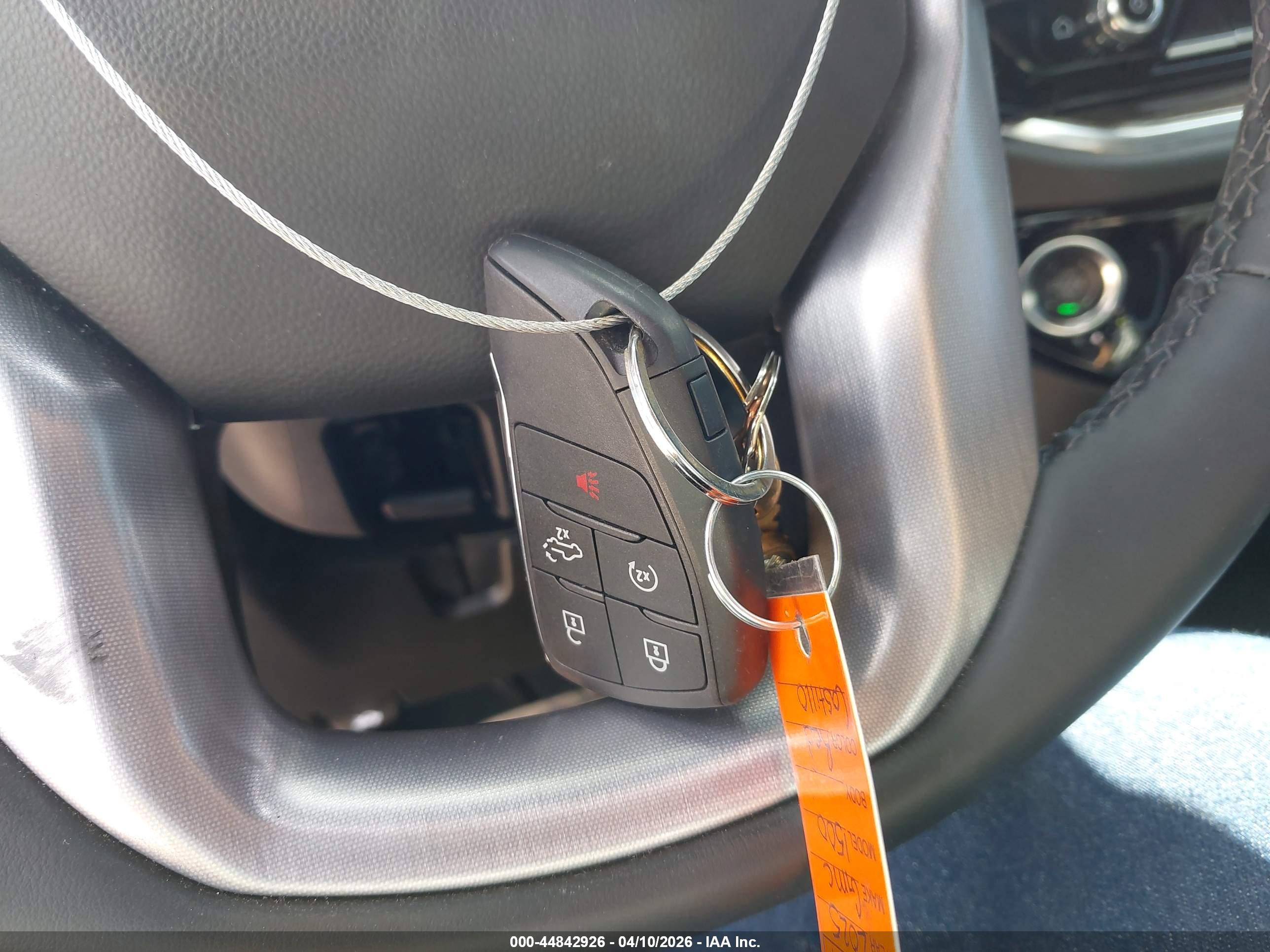 GMC SIERRA image 11