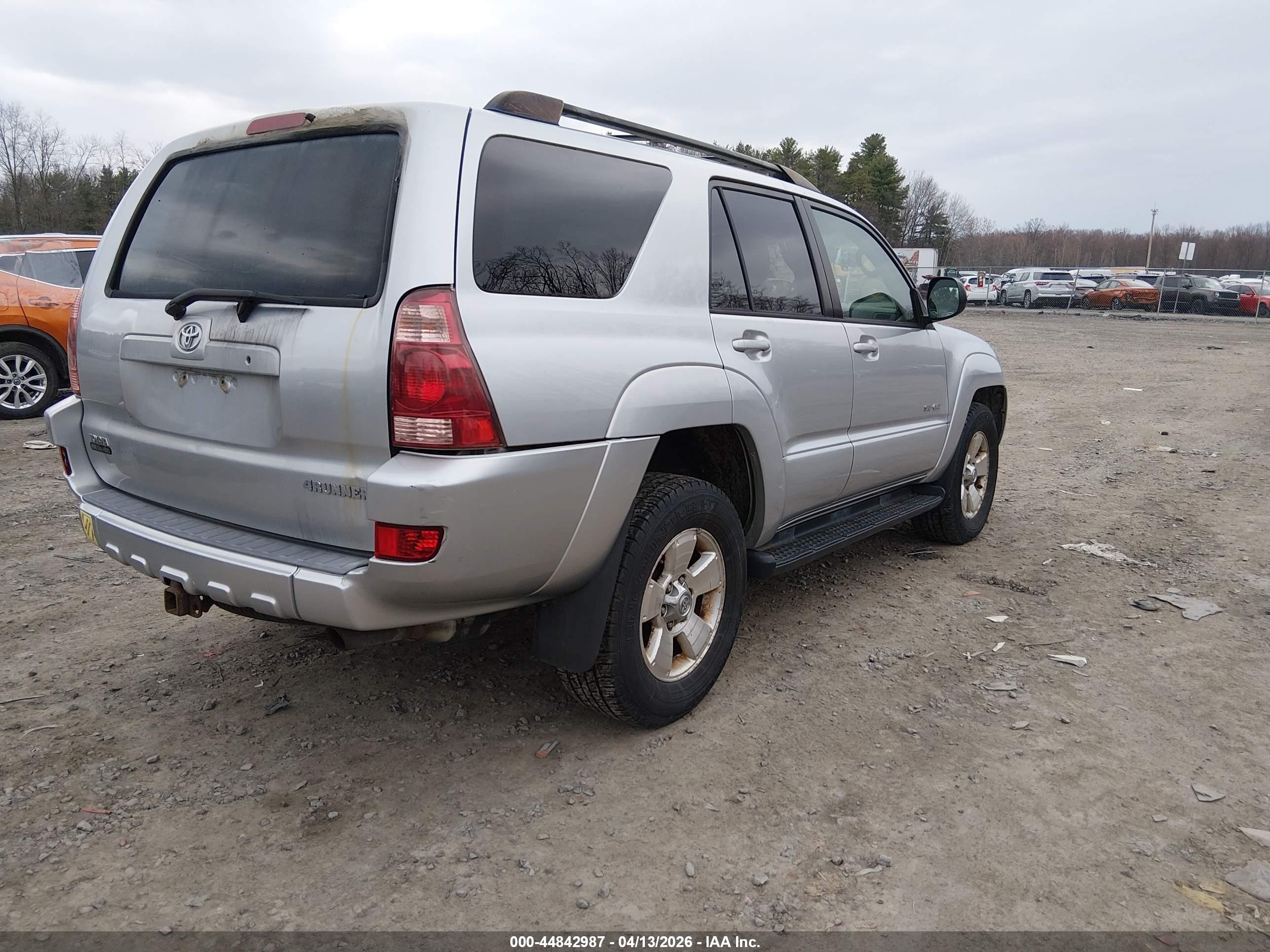 TOYOTA 4RUNNER image 4