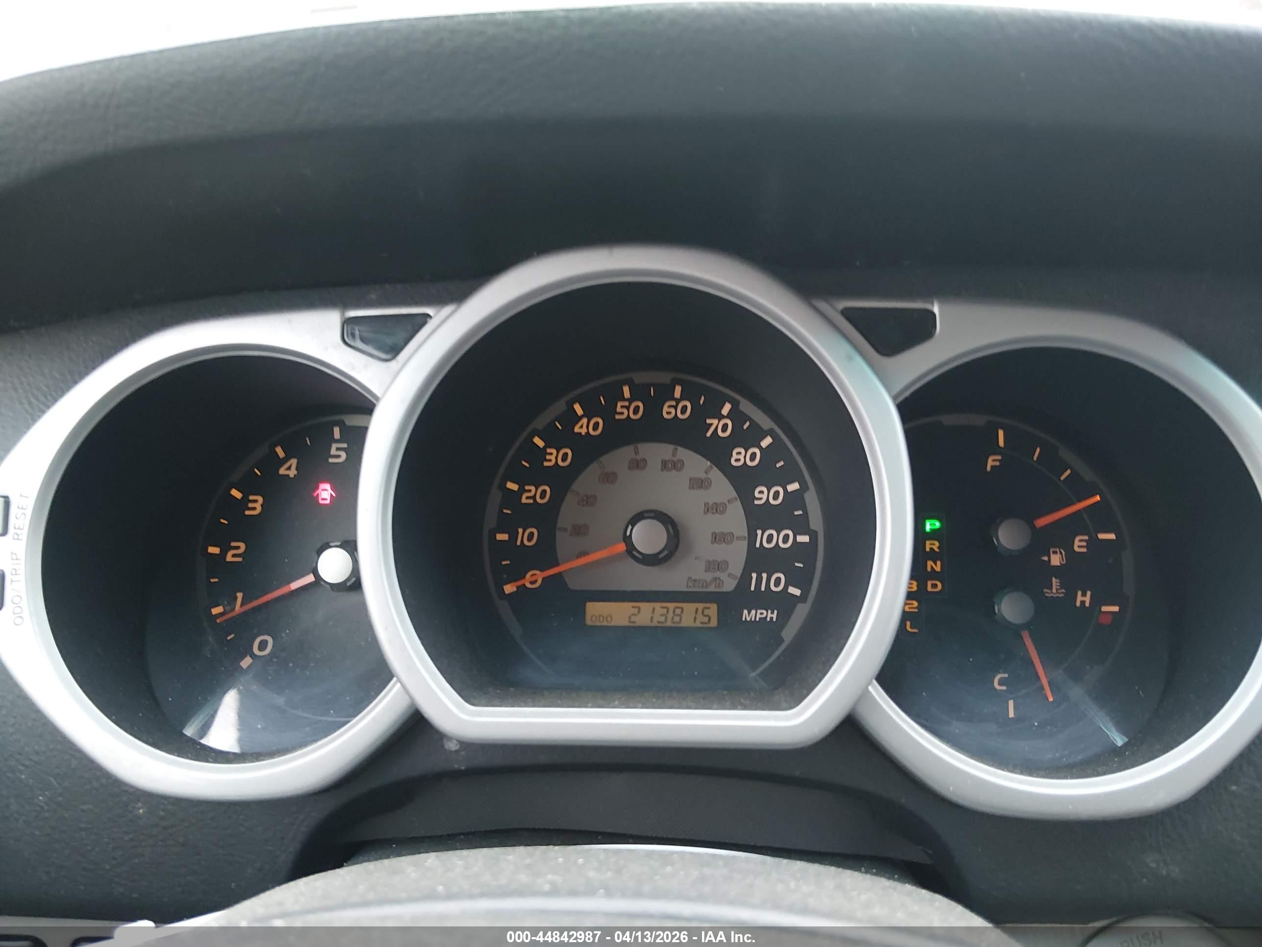TOYOTA 4RUNNER image 7