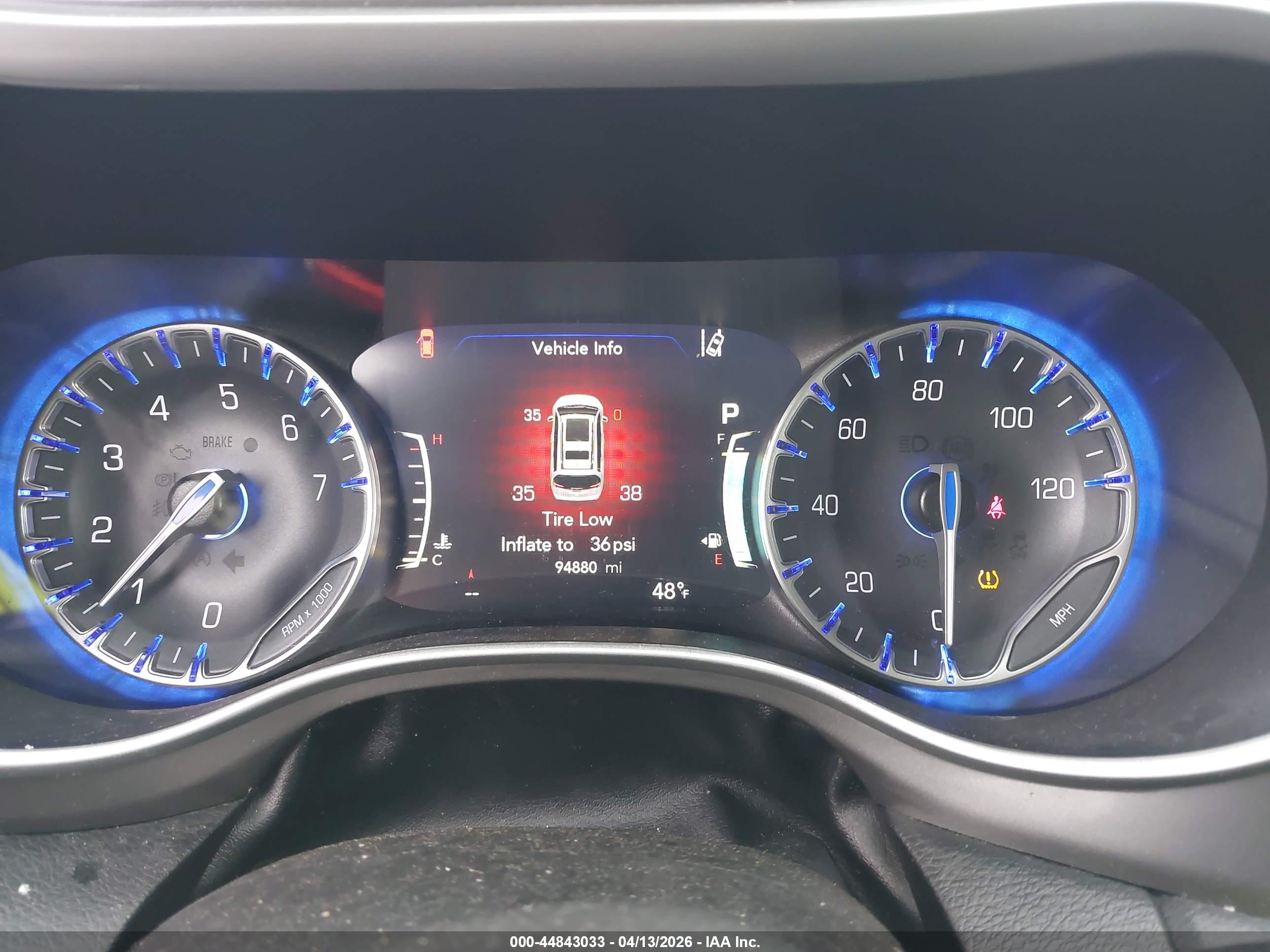 CHRYSLER PACIFICA image 7