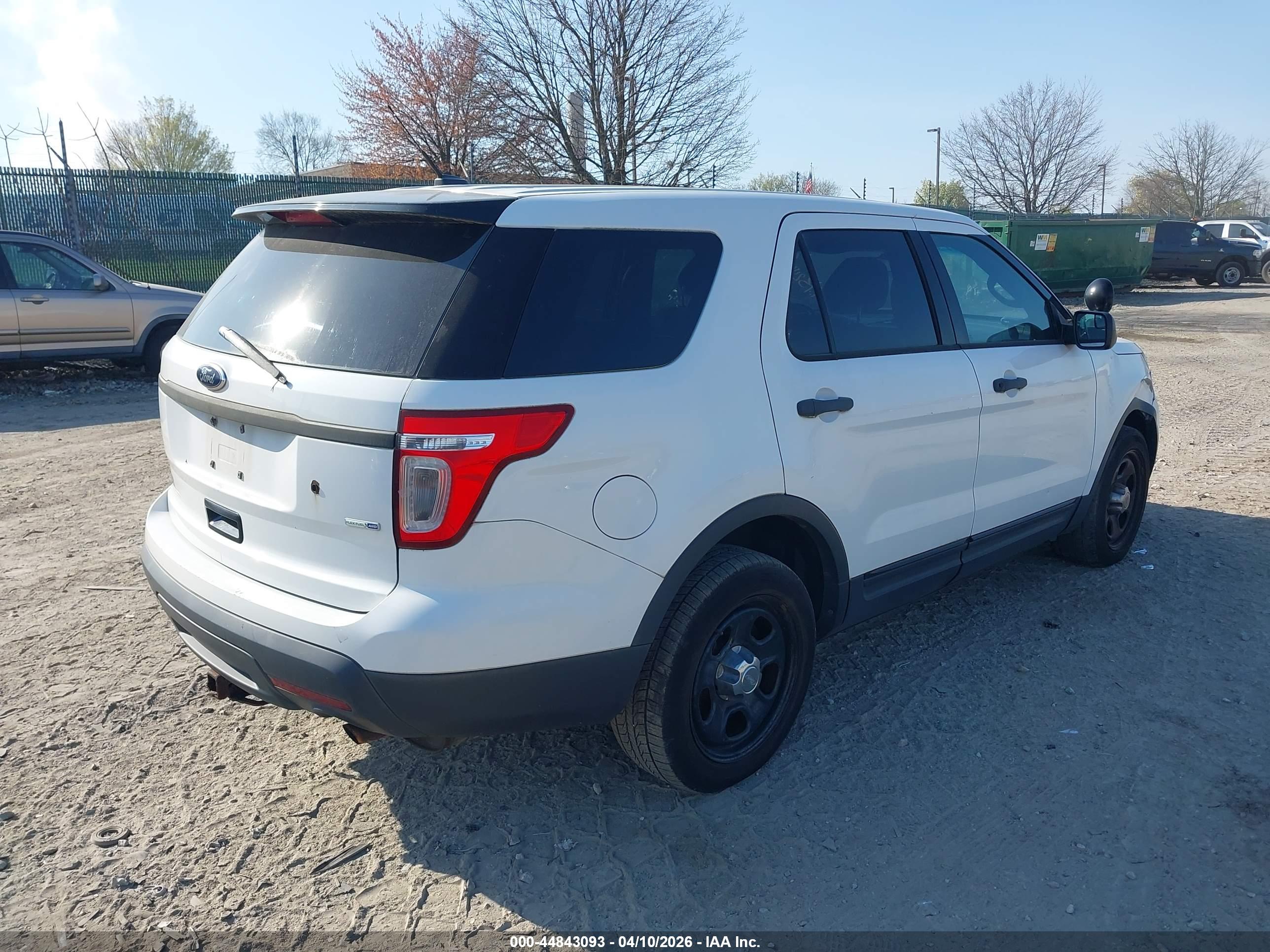 FORD UTILITY image 4