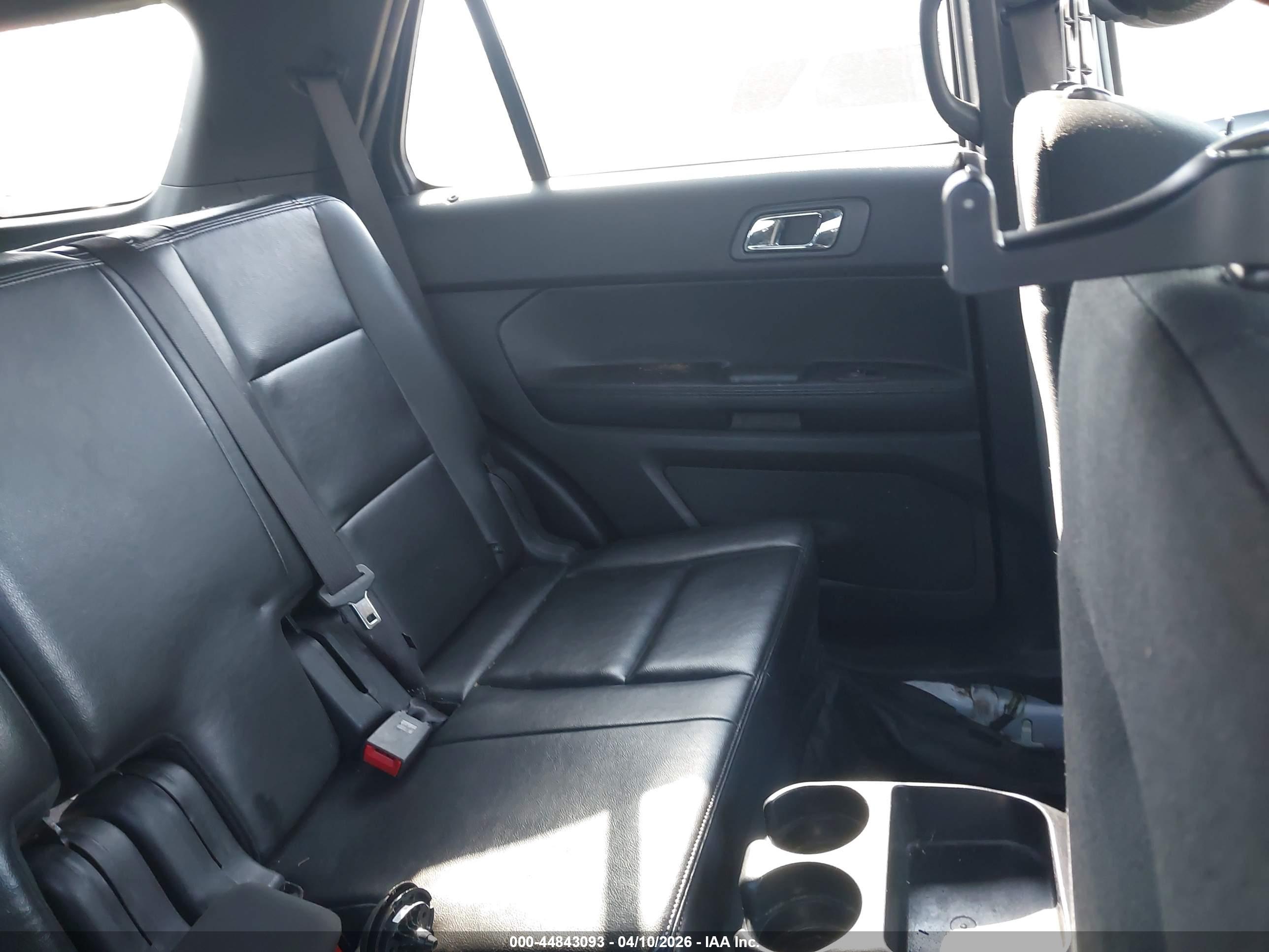 FORD UTILITY image 8