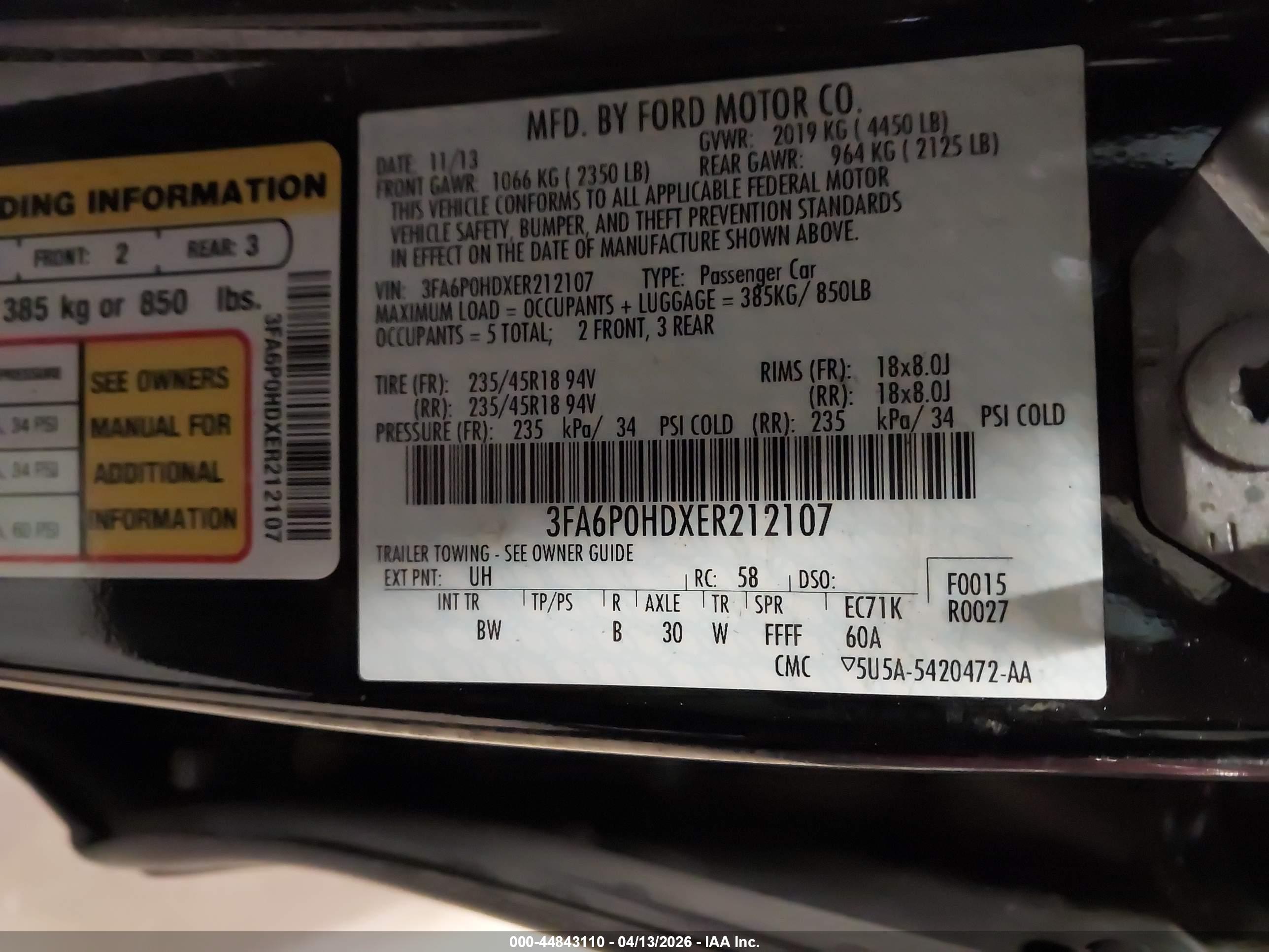 FORD FUSION image 9