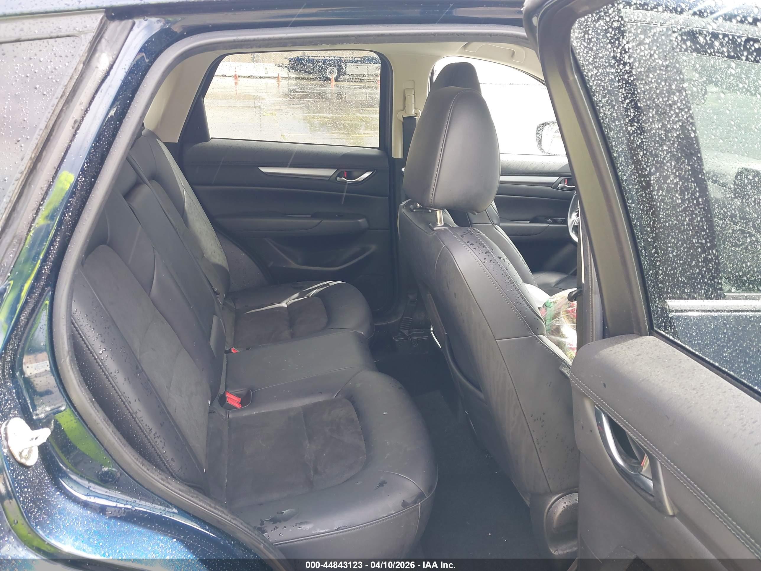 MAZDA CX-5 image 8