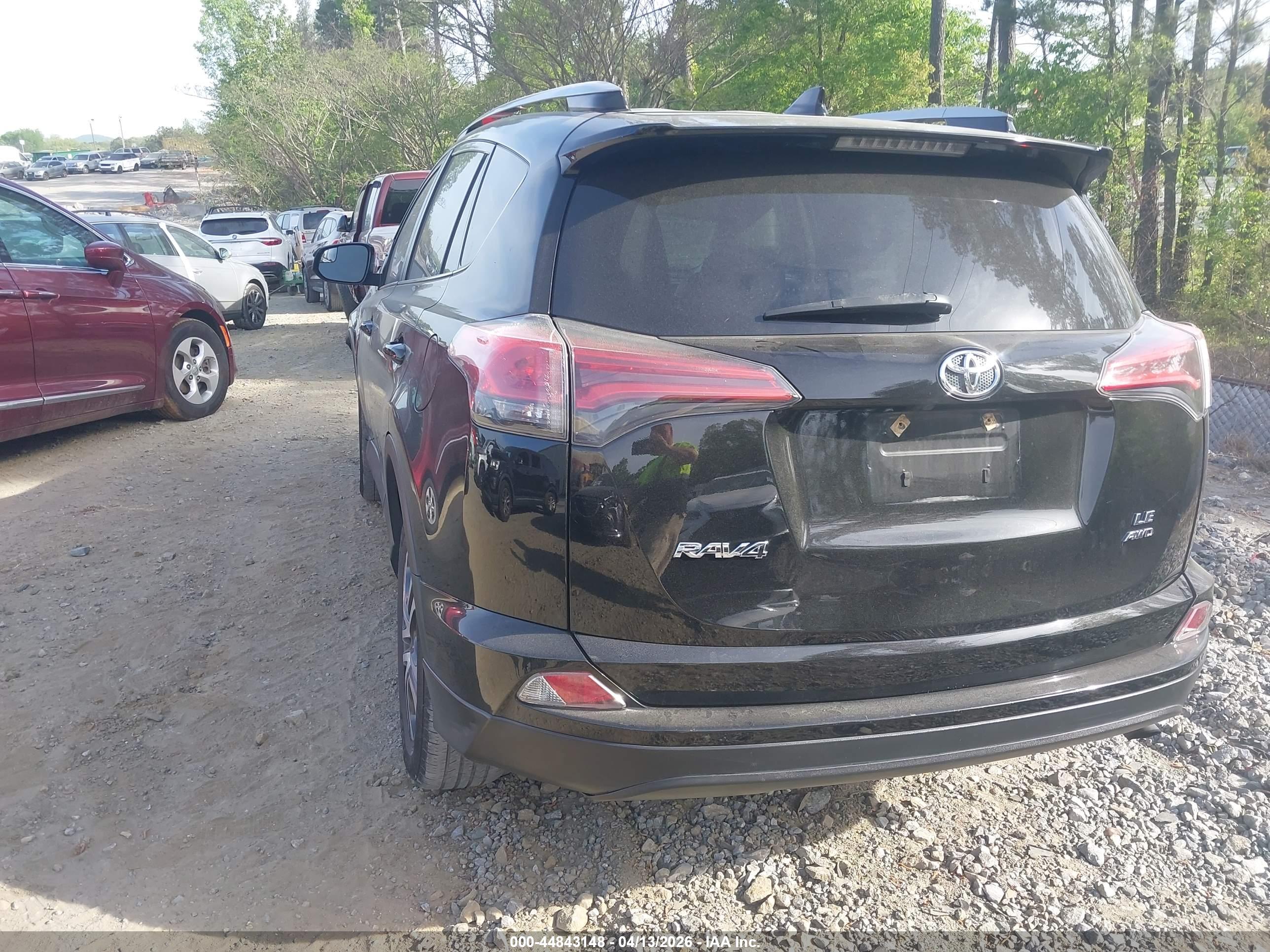 TOYOTA RAV4 image 3