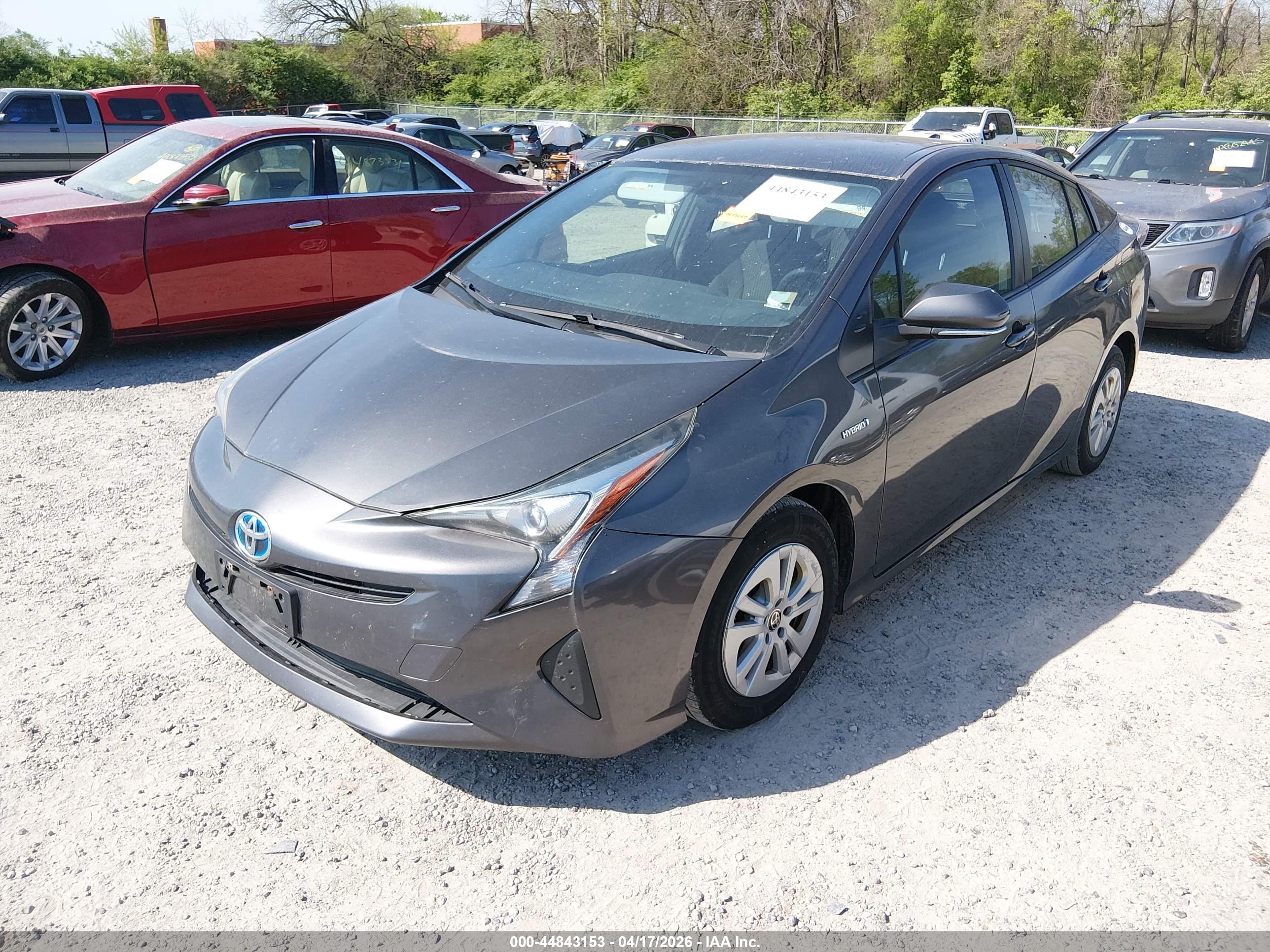 TOYOTA PRIUS image 2