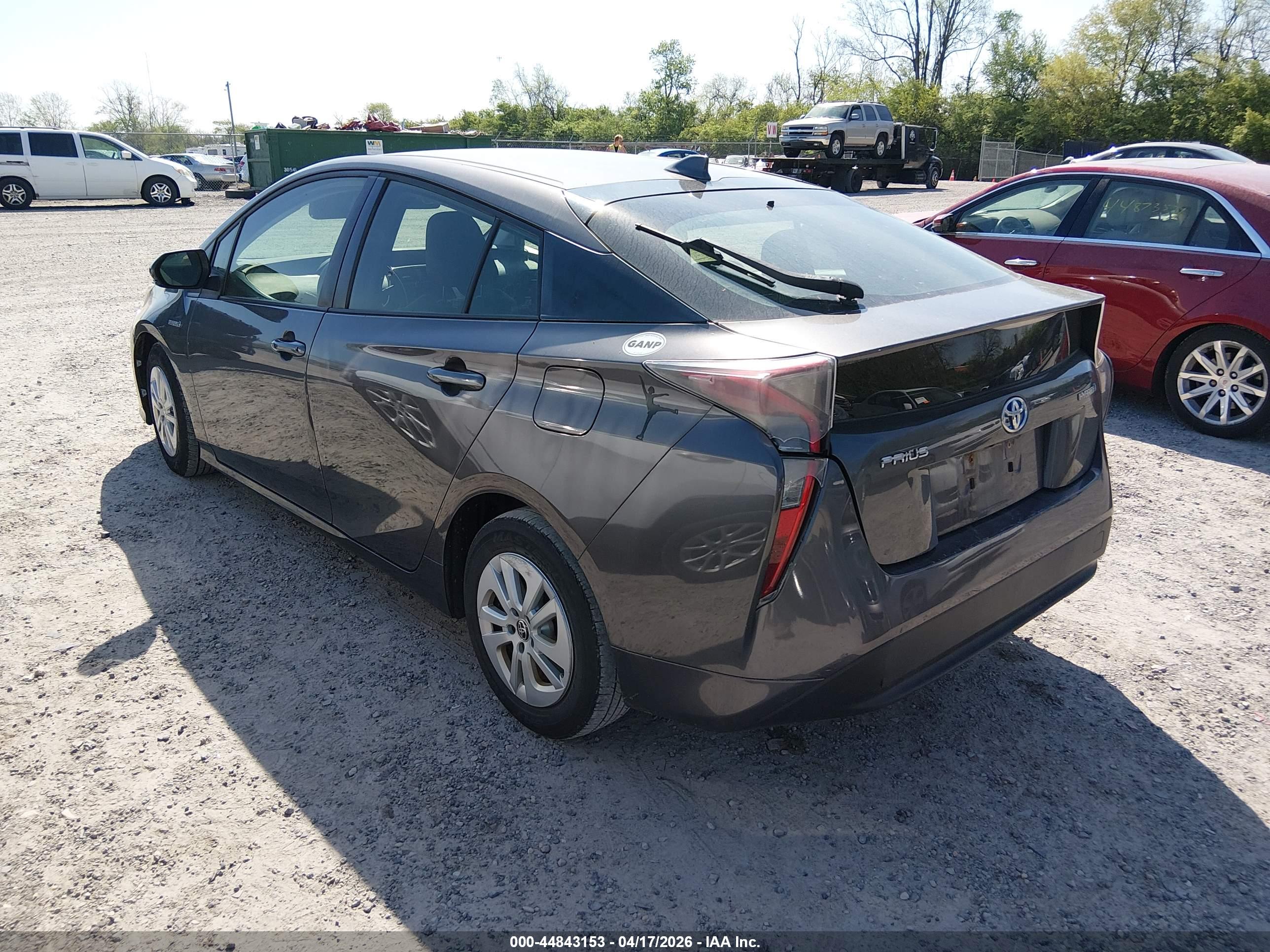 TOYOTA PRIUS image 3