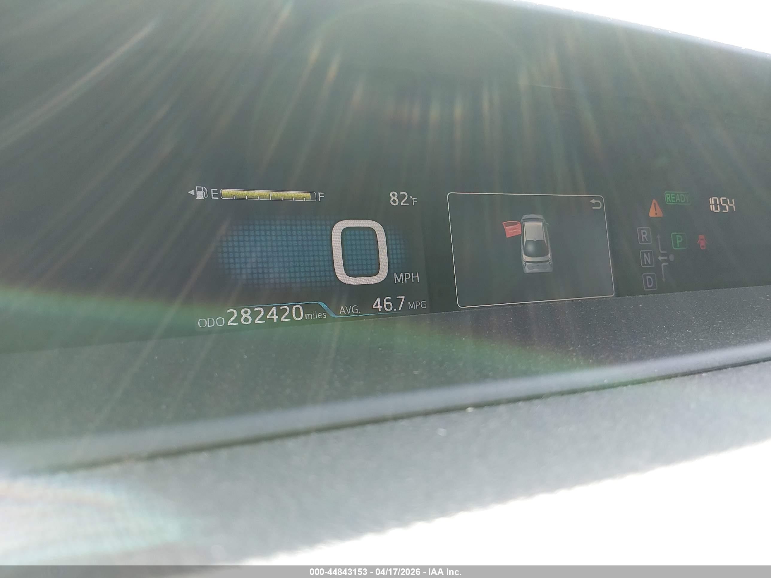 TOYOTA PRIUS image 7