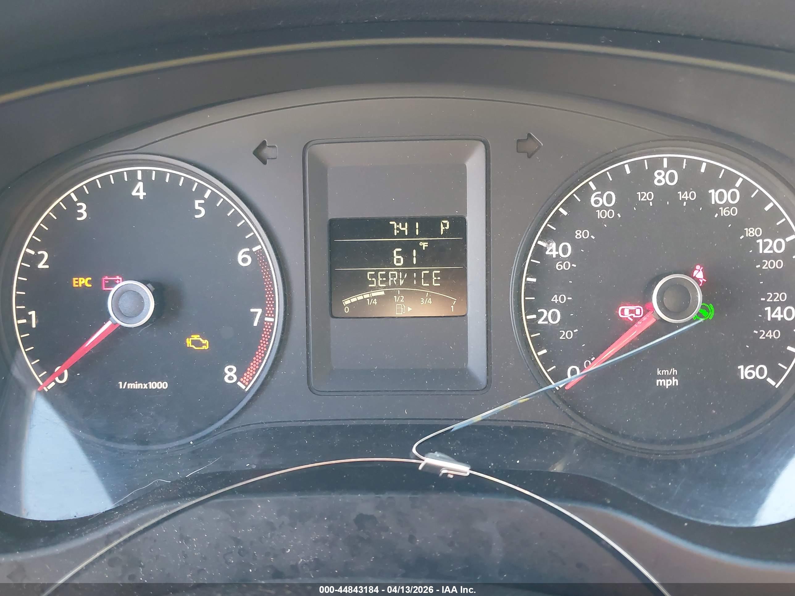 VOLKSWAGEN JETTA image 7