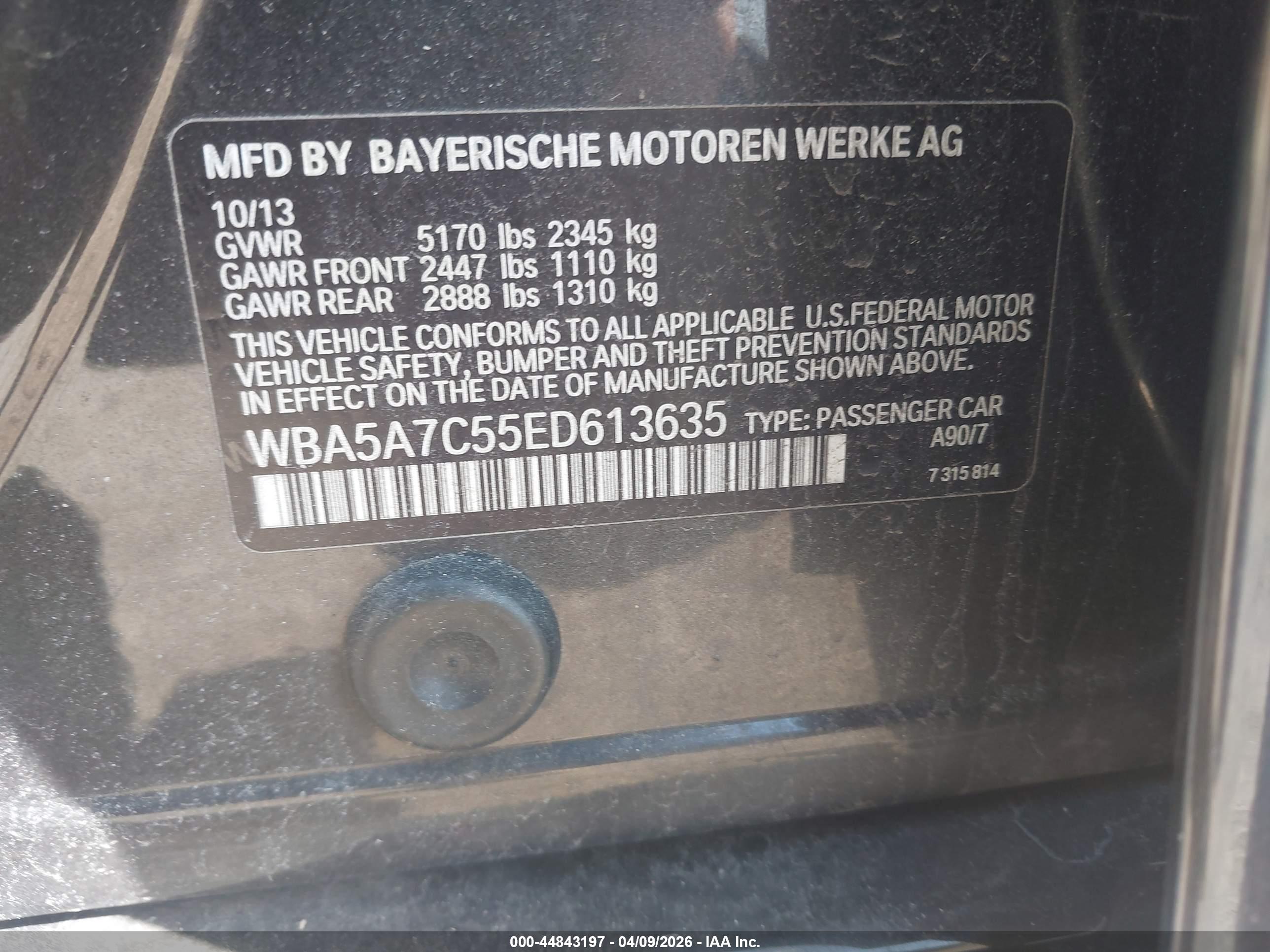 BMW 528I image 9