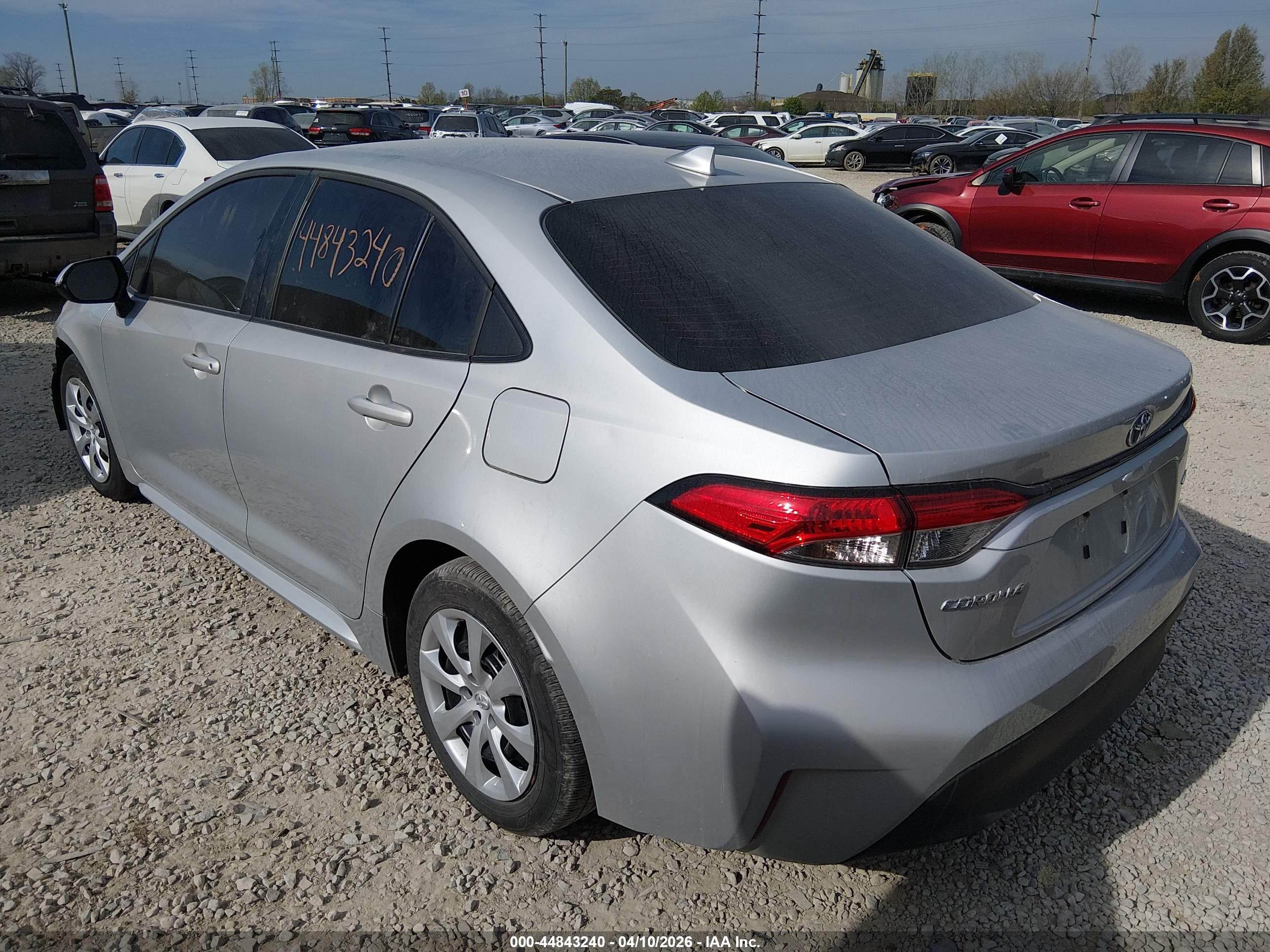 TOYOTA COROLLA image 3