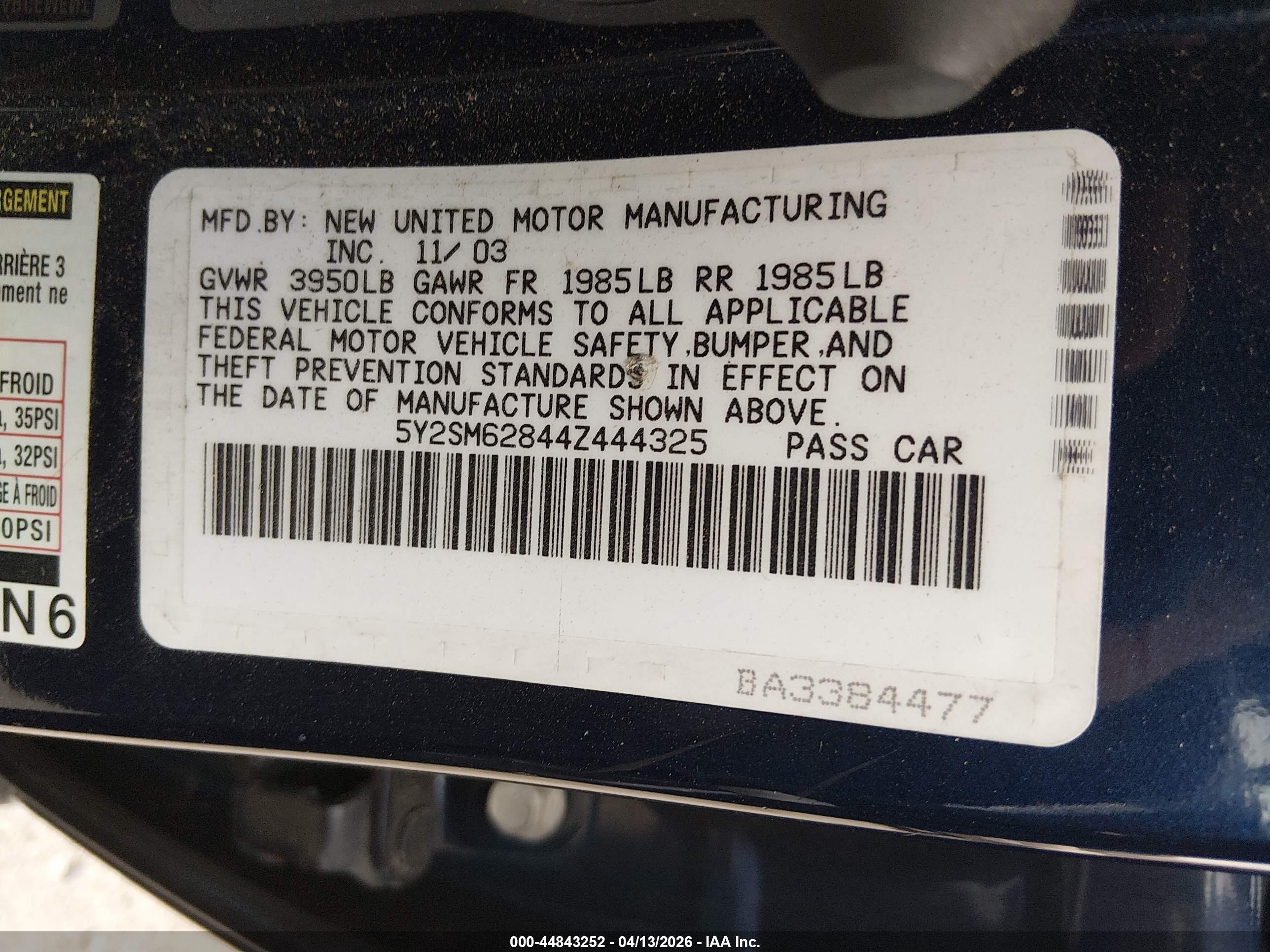 PONTIAC VIBE image 9